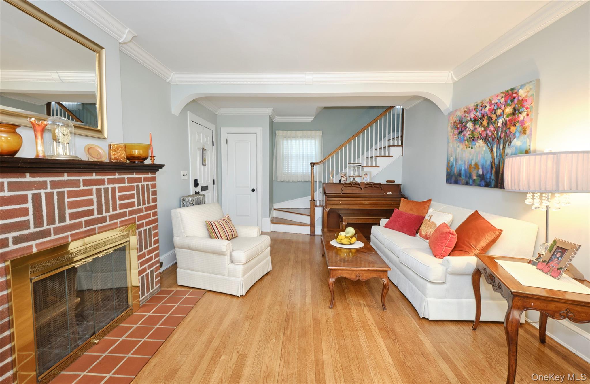 20 Geranium Avenue, Floral Park, NY 11001