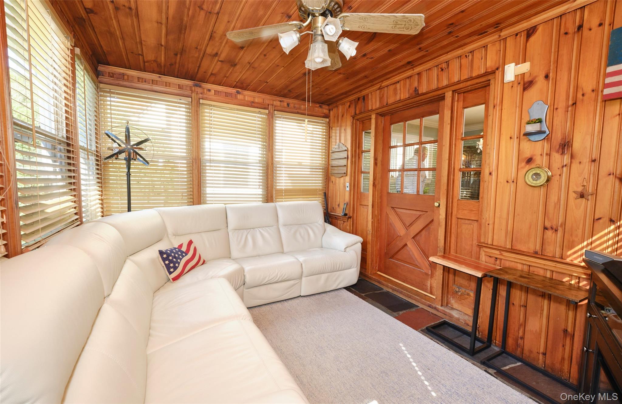 20 Geranium Avenue, Floral Park, NY 11001