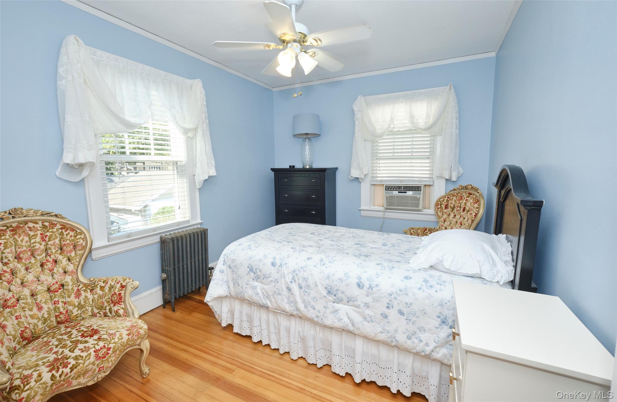 20 Geranium Avenue, Floral Park, NY 11001