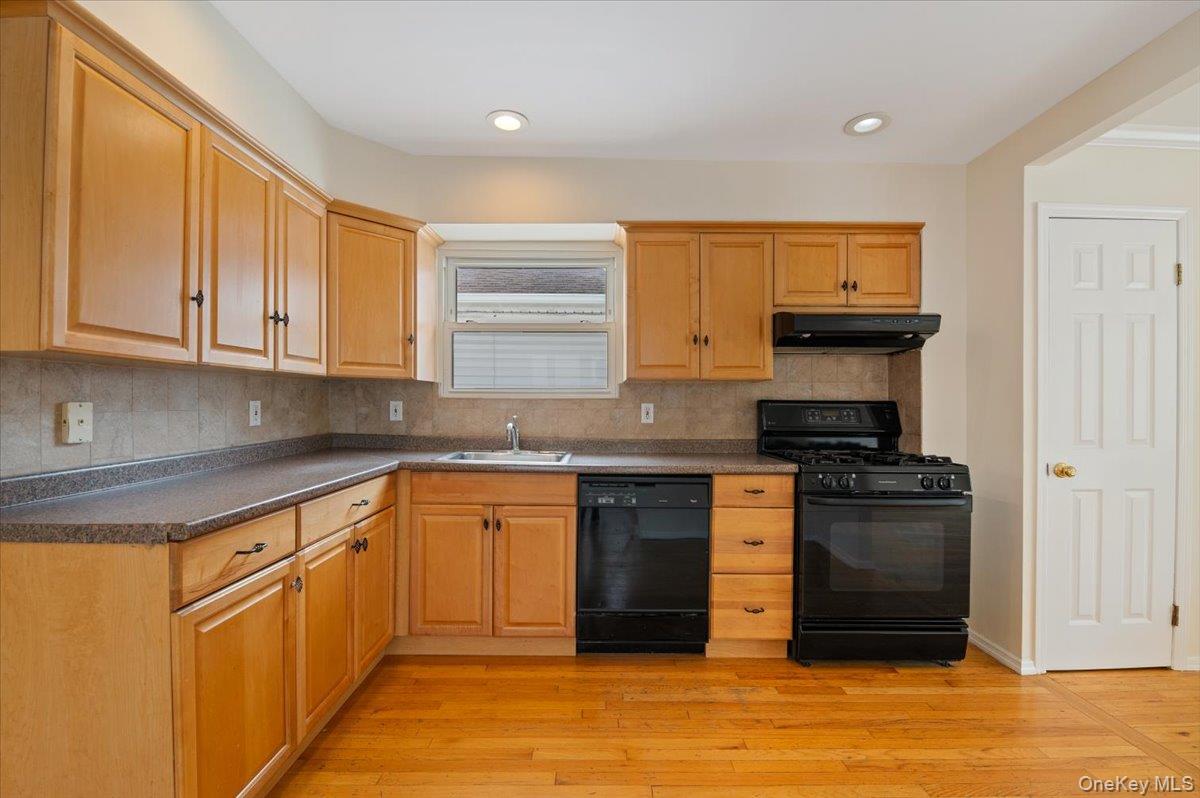 16419 89th Street, Howard Beach, NY 11414