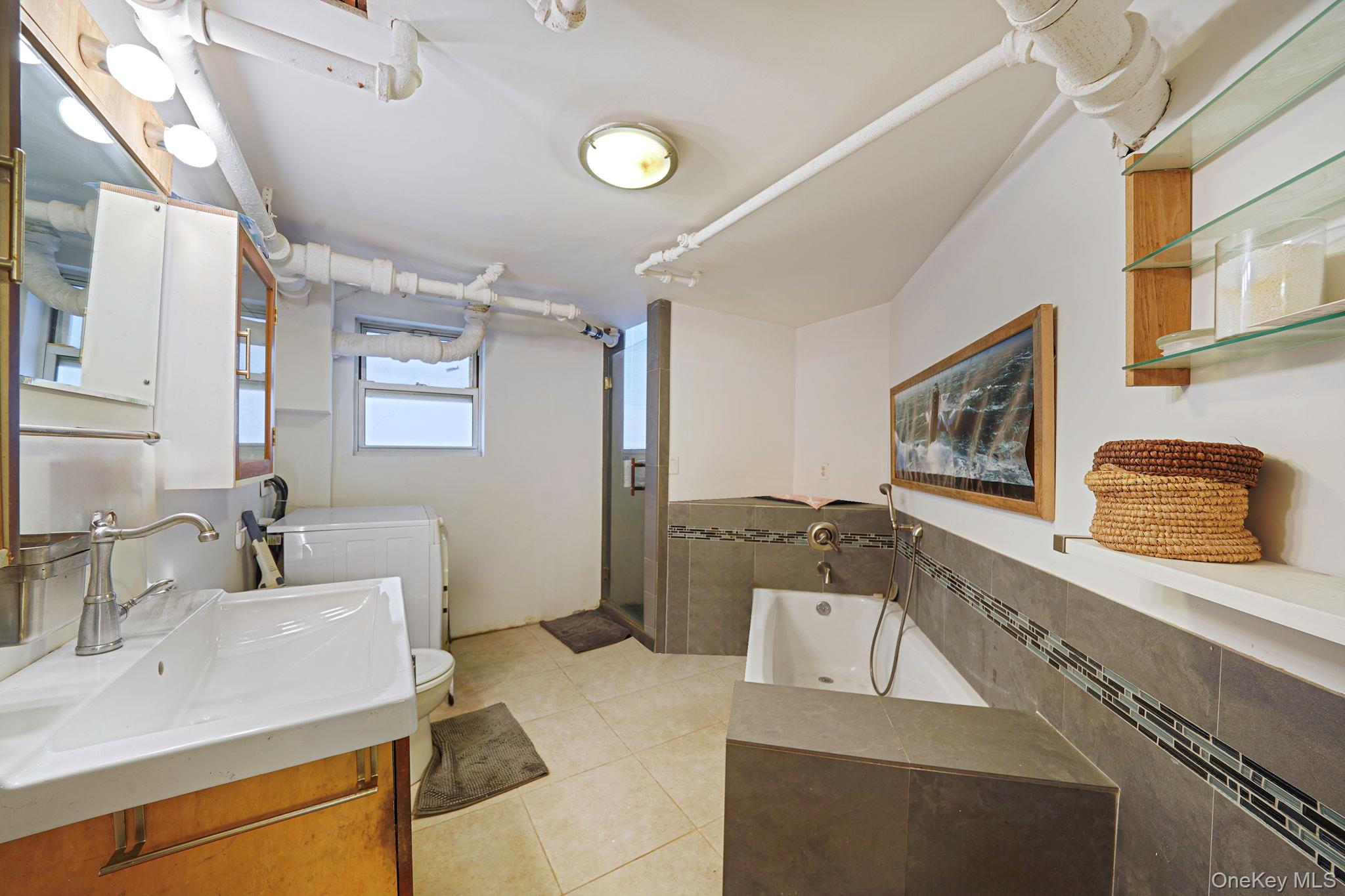 144 Beach 121st Street # 4A, Rockaway Park, NY 11694