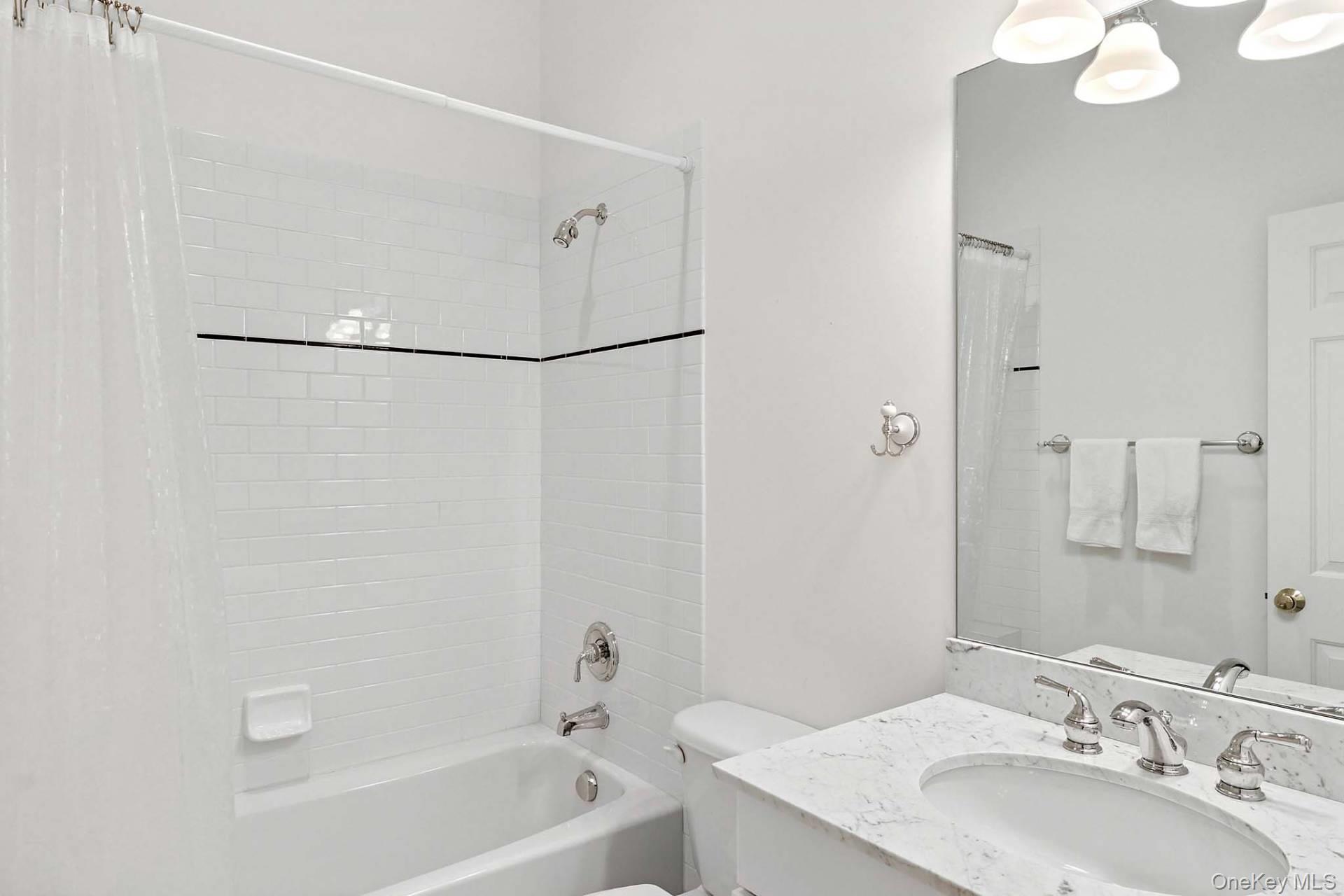 51 Barnes Avenue, East Hampton, NY 11937