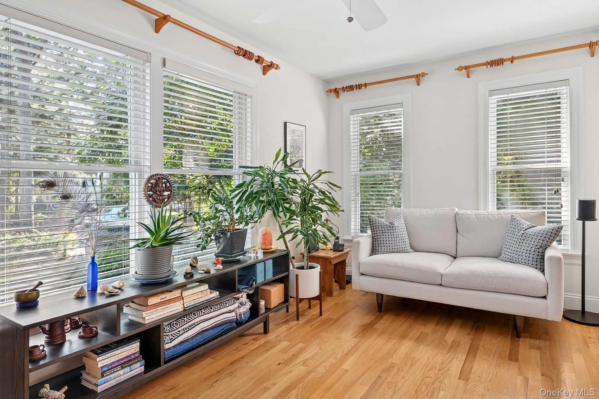 51 Barnes Avenue, East Hampton, NY 11937