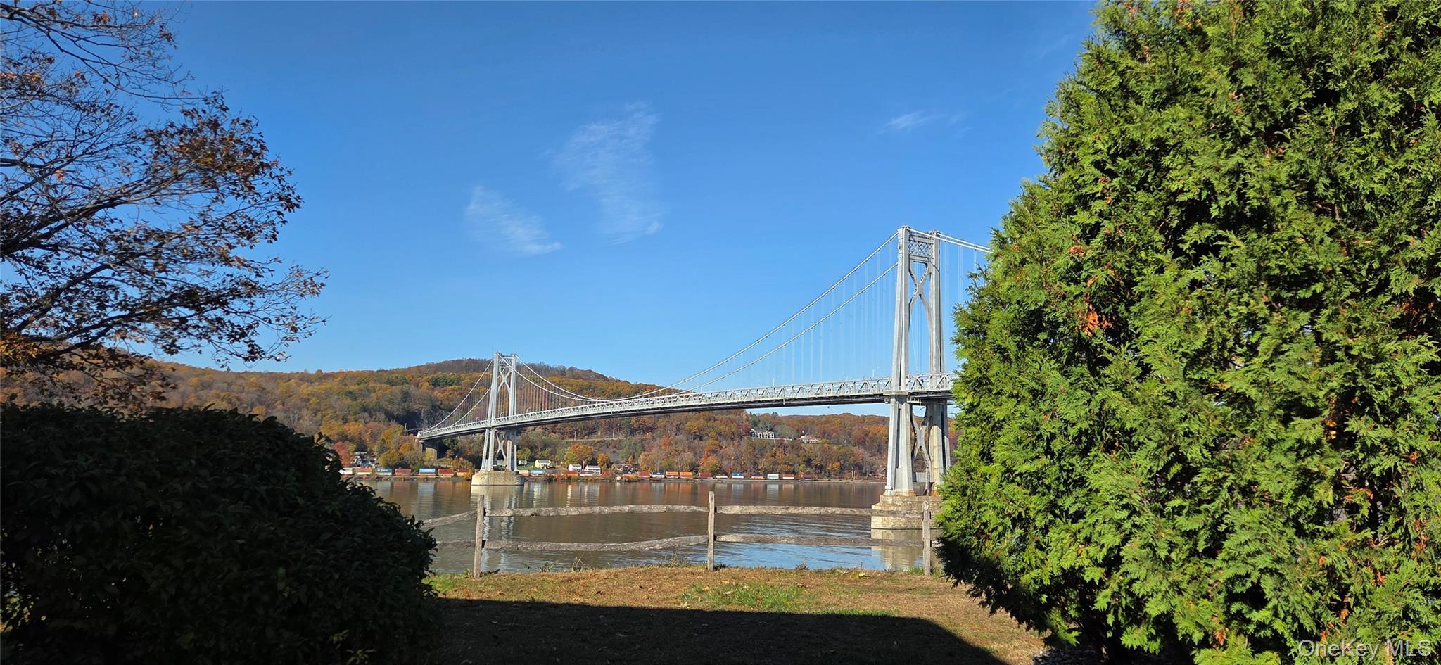 9 Hudson Heights Drive, Poughkeepsie, NY 12601