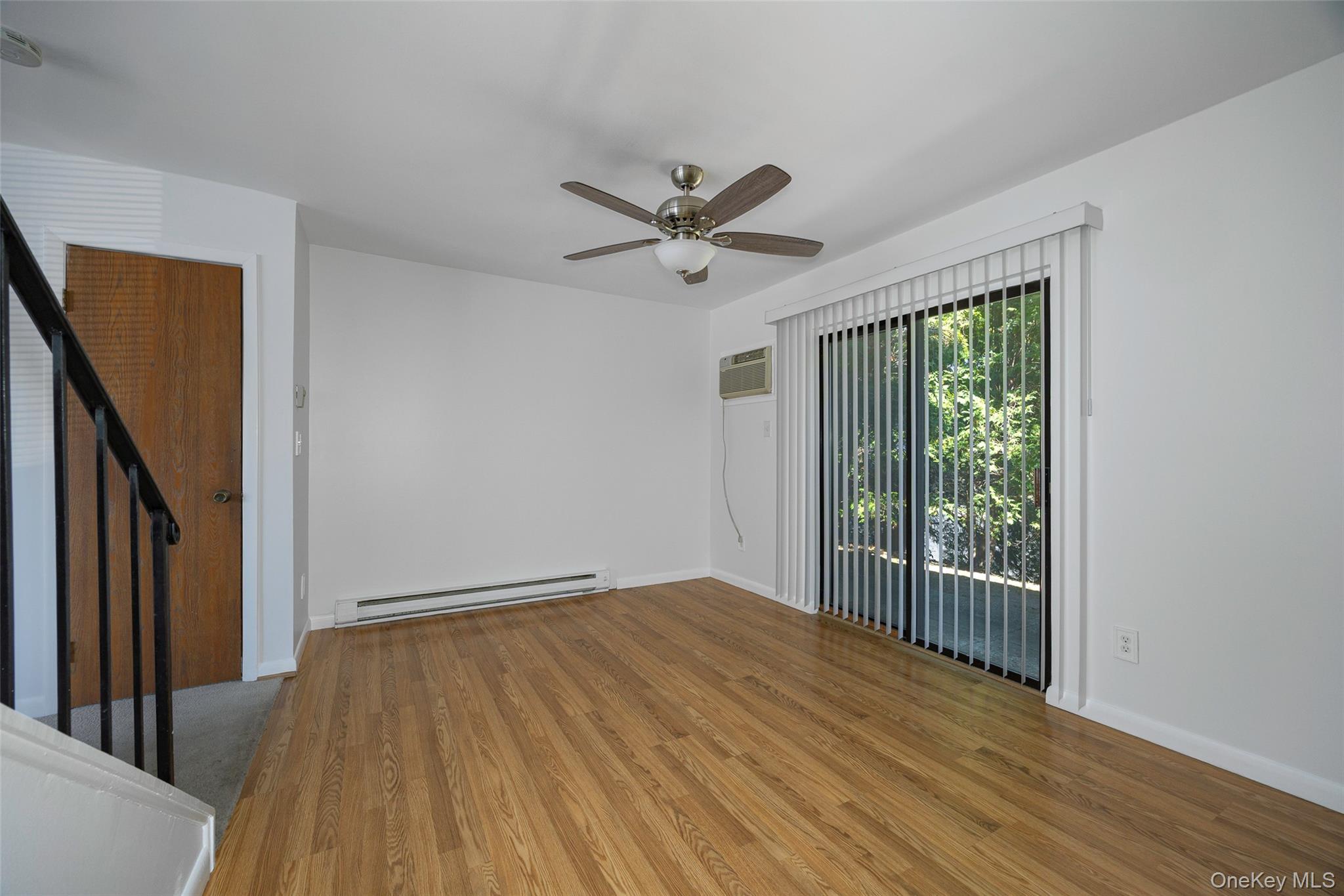 9 Hudson Heights Drive, Poughkeepsie, NY 12601