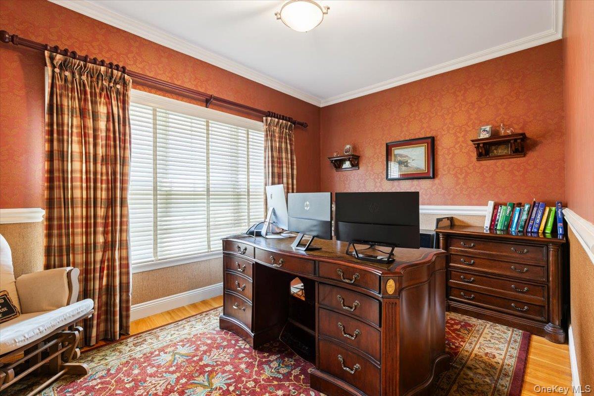 3 D'Alessio Court, Scarsdale, NY 10583