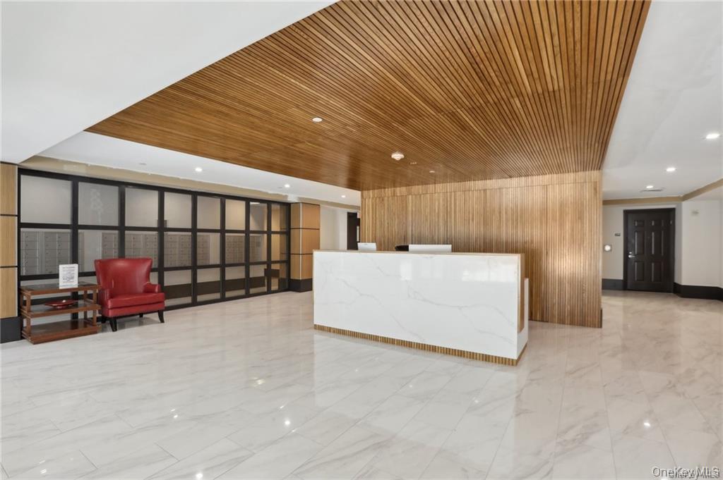 300 Mamaroneck # 715, White Plains, NY 10605