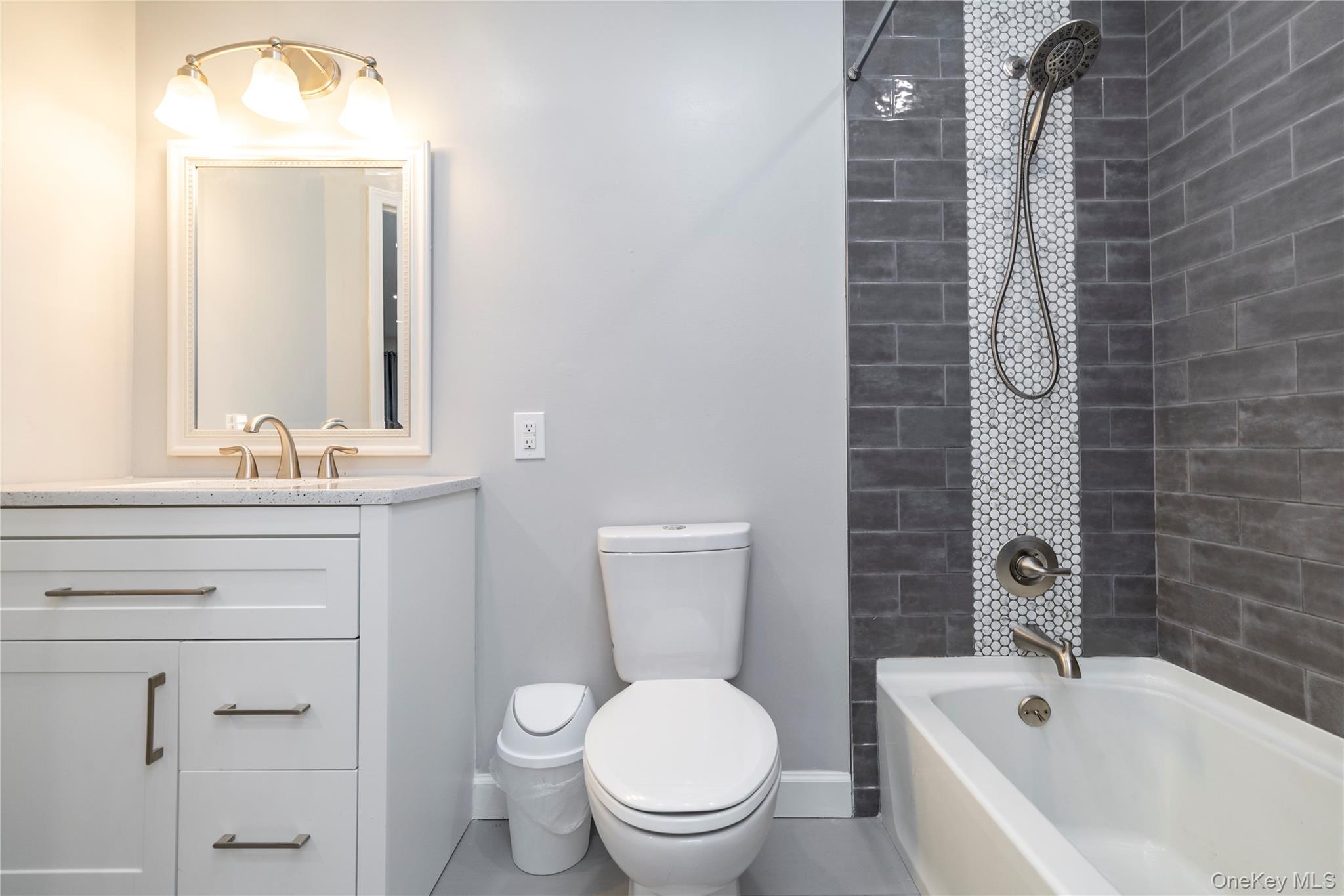 615 Broadway # 63, Amityville, NY 11701