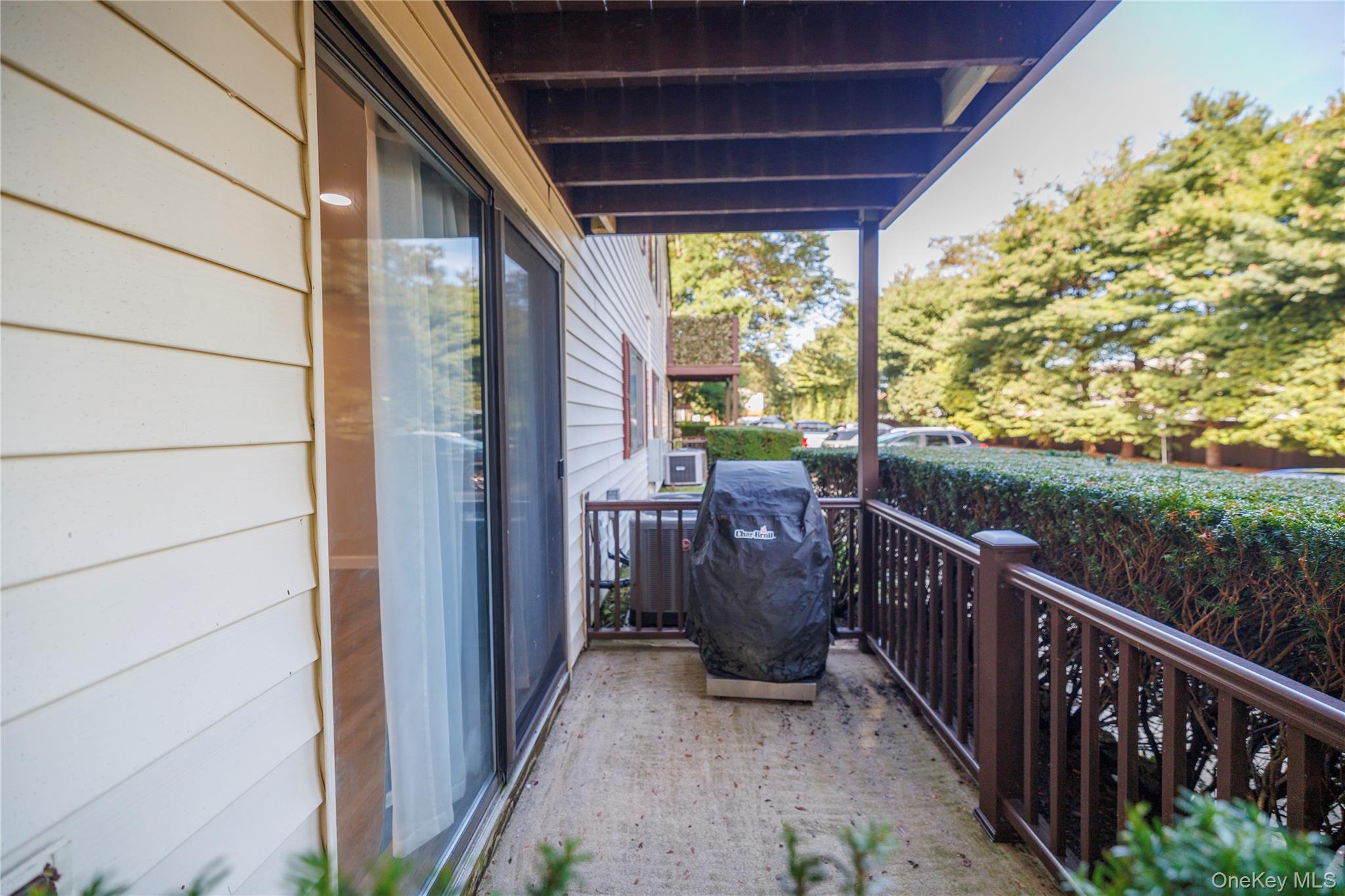 615 Broadway # 63, Amityville, NY 11701