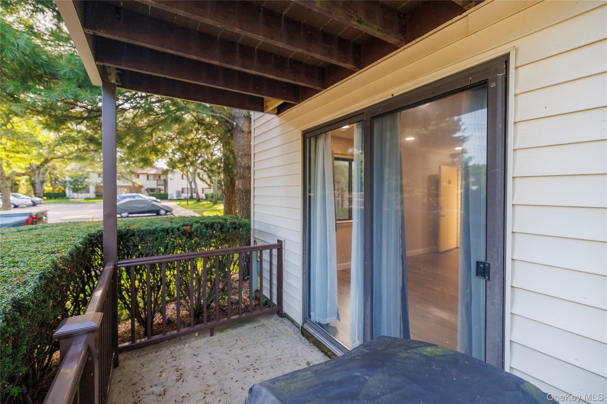 615 Broadway # 63, Amityville, NY 11701