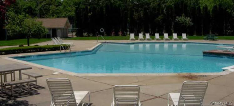 17 Montana Court # 17, Coram, NY 11727