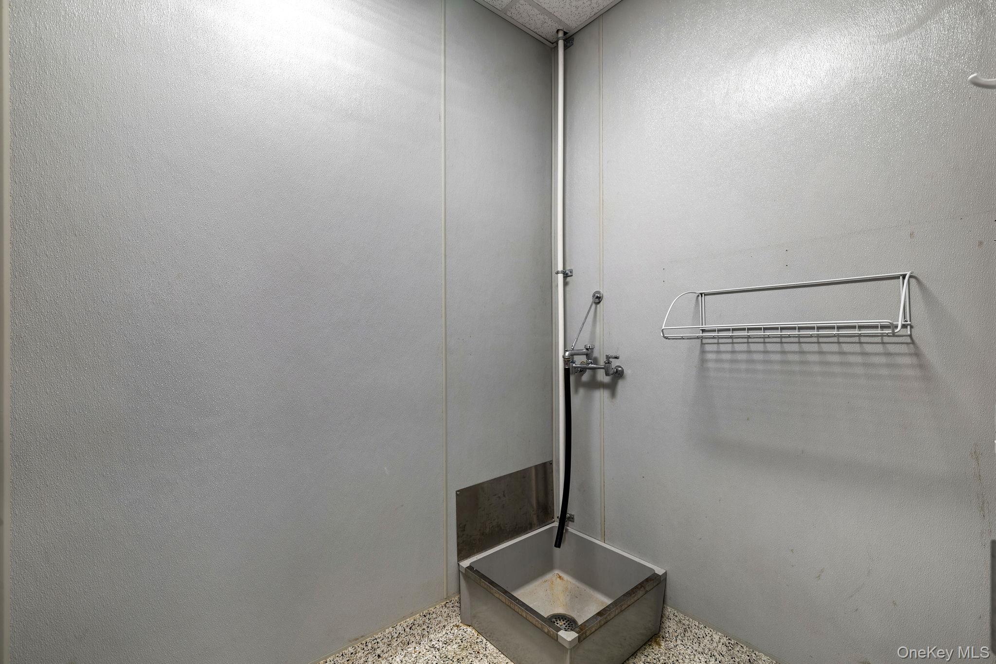 982 Main Street # Suite 5, Fishkill, NY 12524