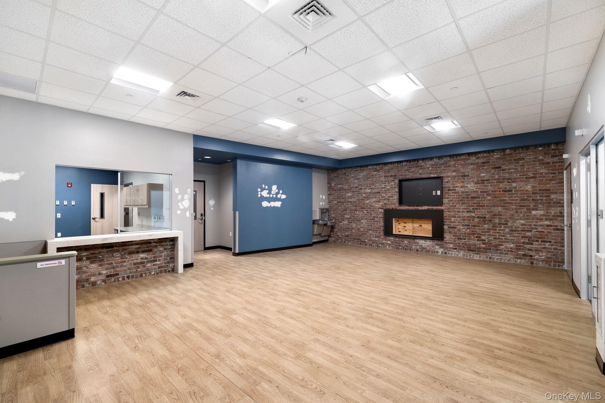 982 Main Street # Suite 5, Fishkill, NY 12524