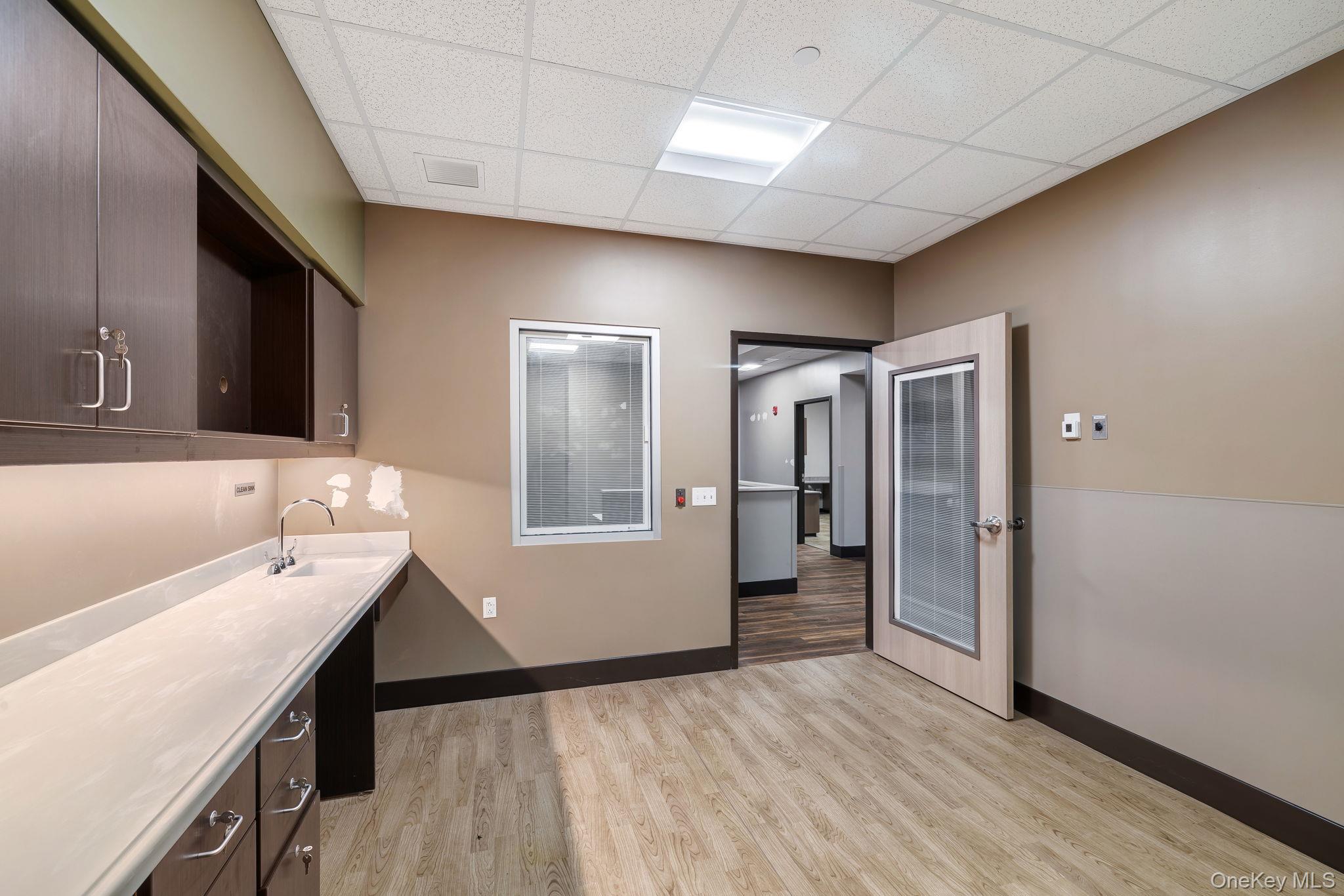 982 Main Street # Suite 5, Fishkill, NY 12524