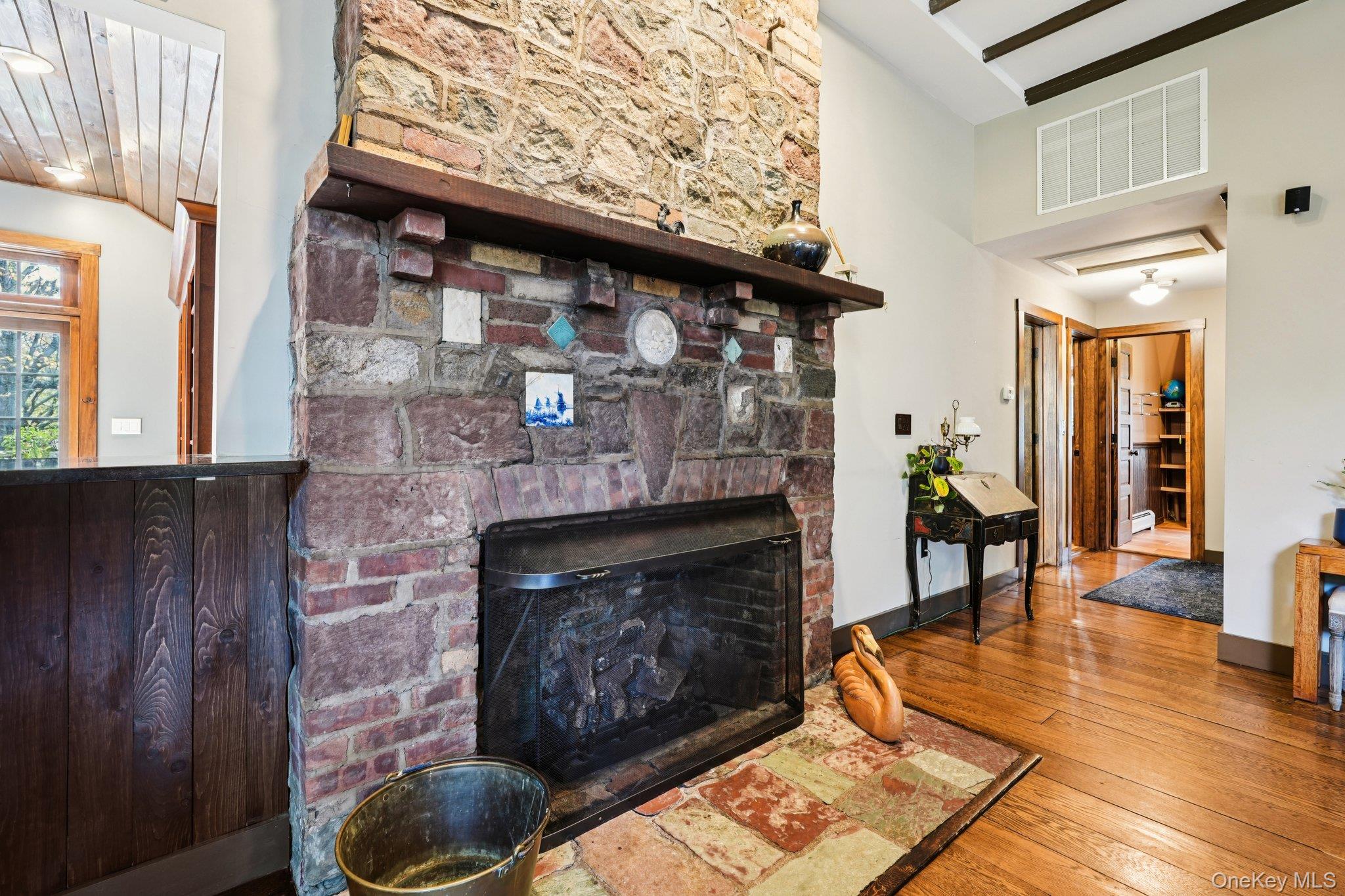 51 Laurel Road, New City, NY 10956