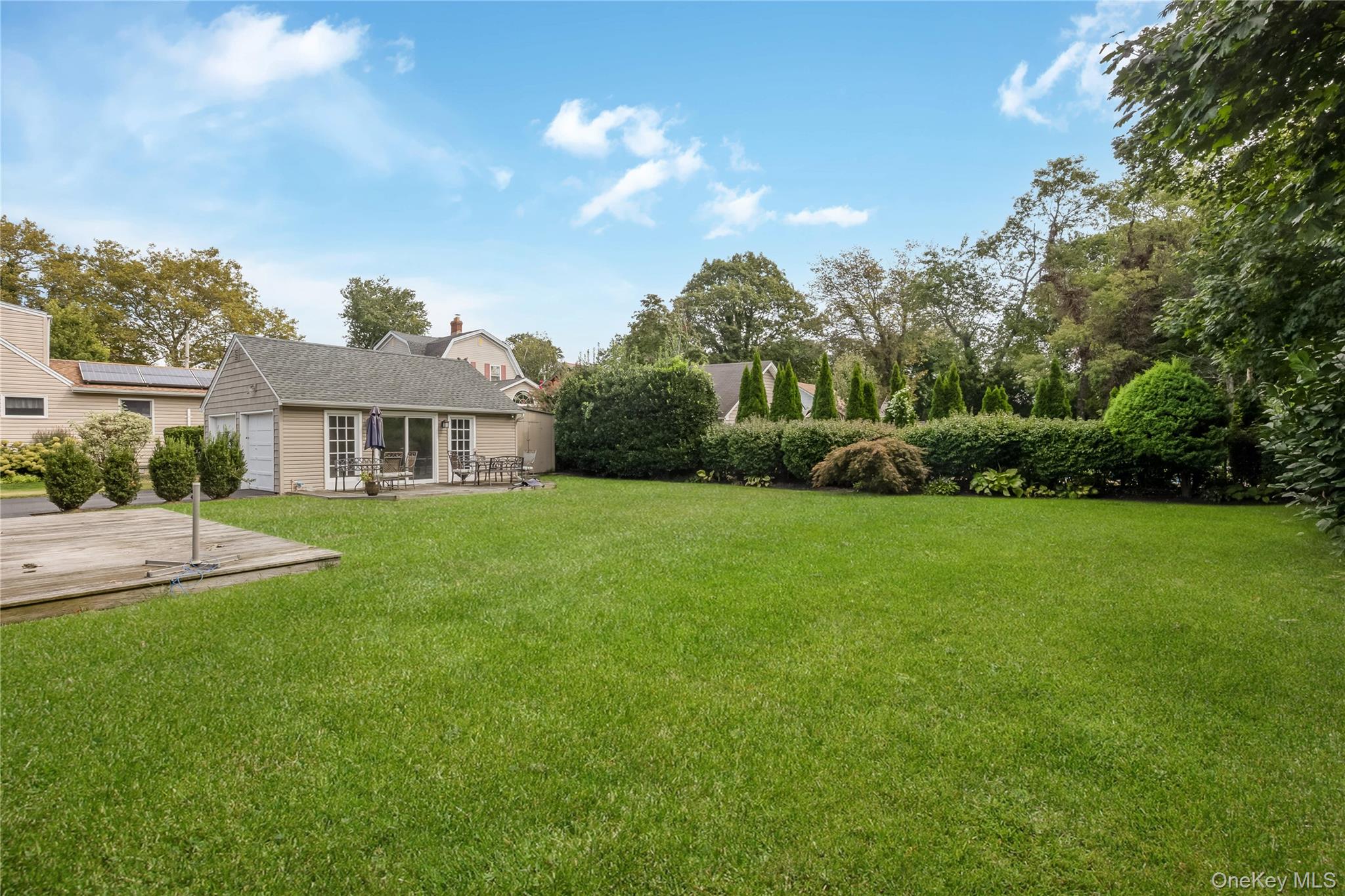 18 Central Avenue, Amityville, NY 11701