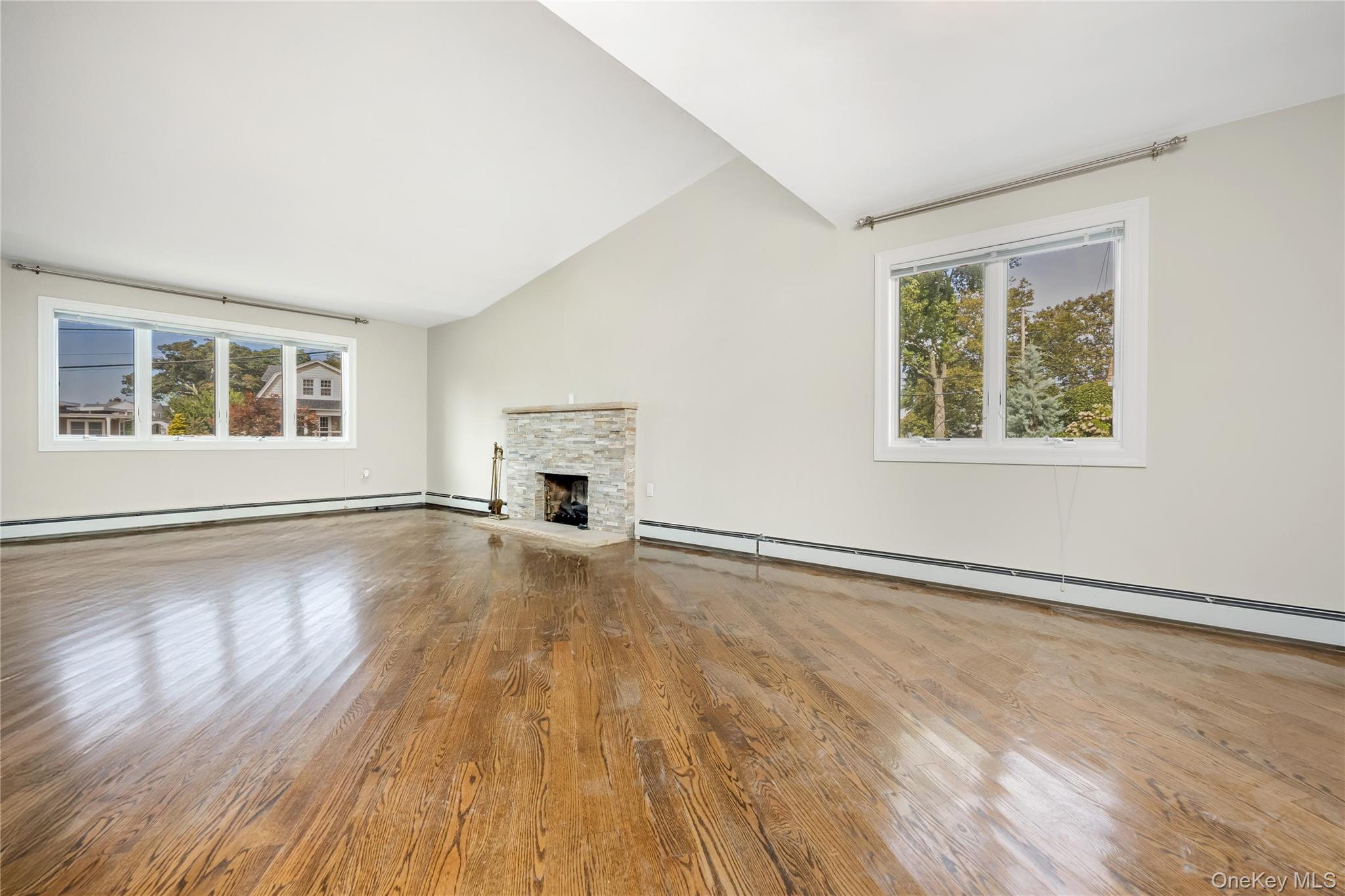 18 Central Avenue, Amityville, NY 11701