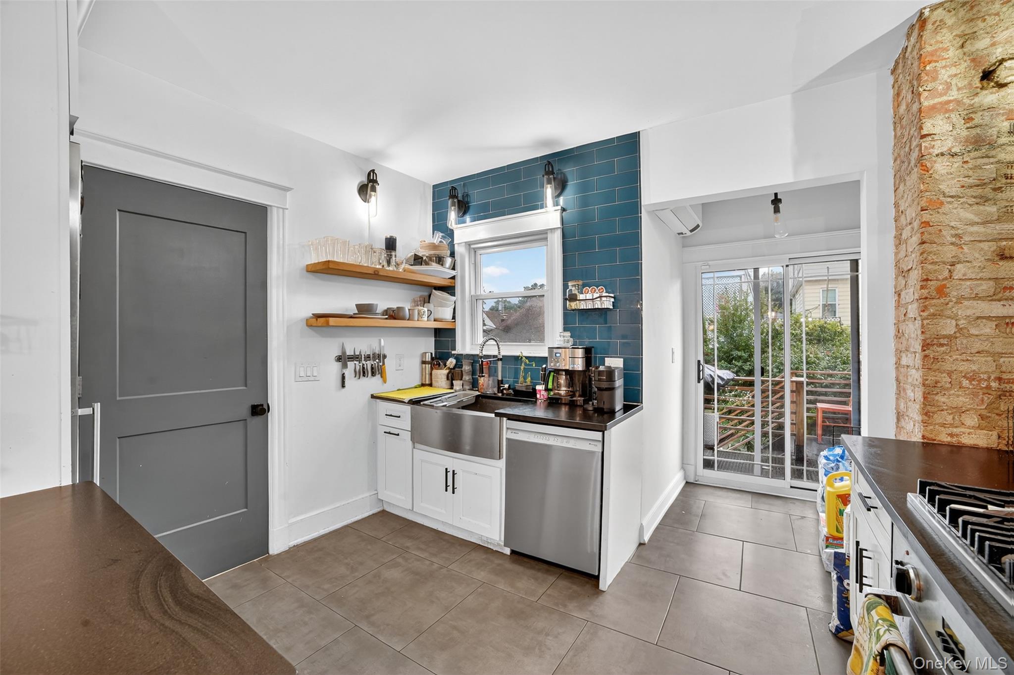 146 Beechwood Avenue, Mount Vernon, NY 10553