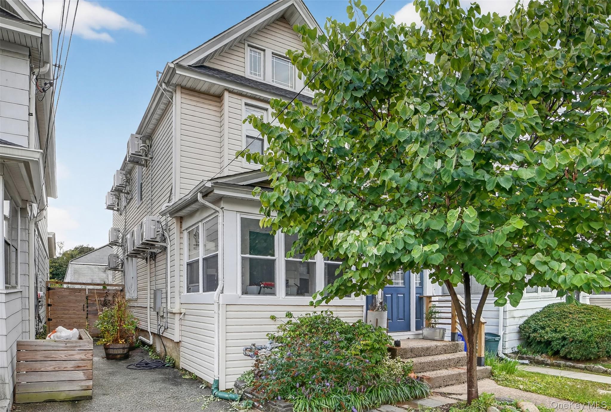 146 Beechwood Avenue, Mount Vernon, NY 10553