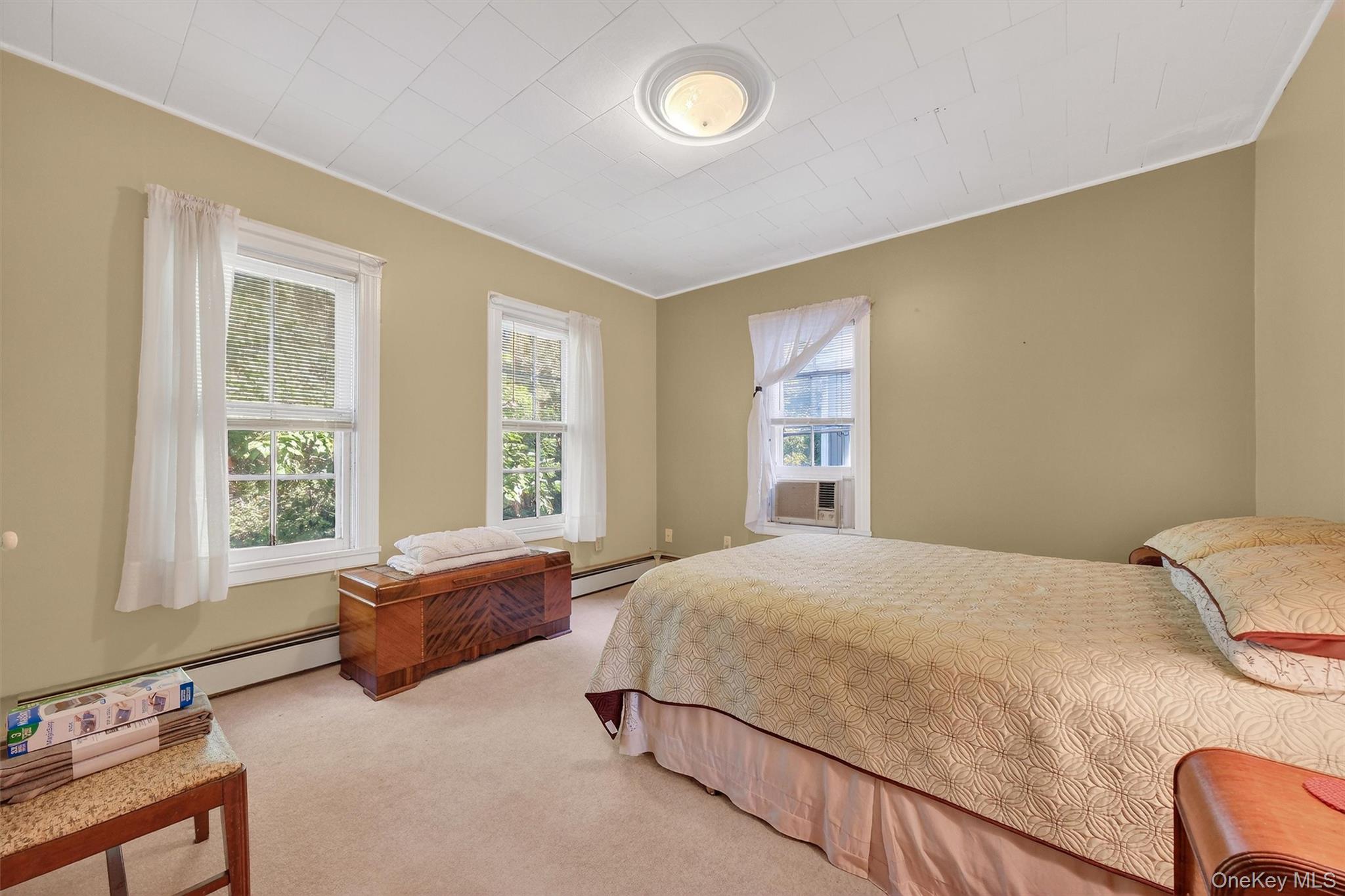 35 Rock Street, Kingston, NY 12401