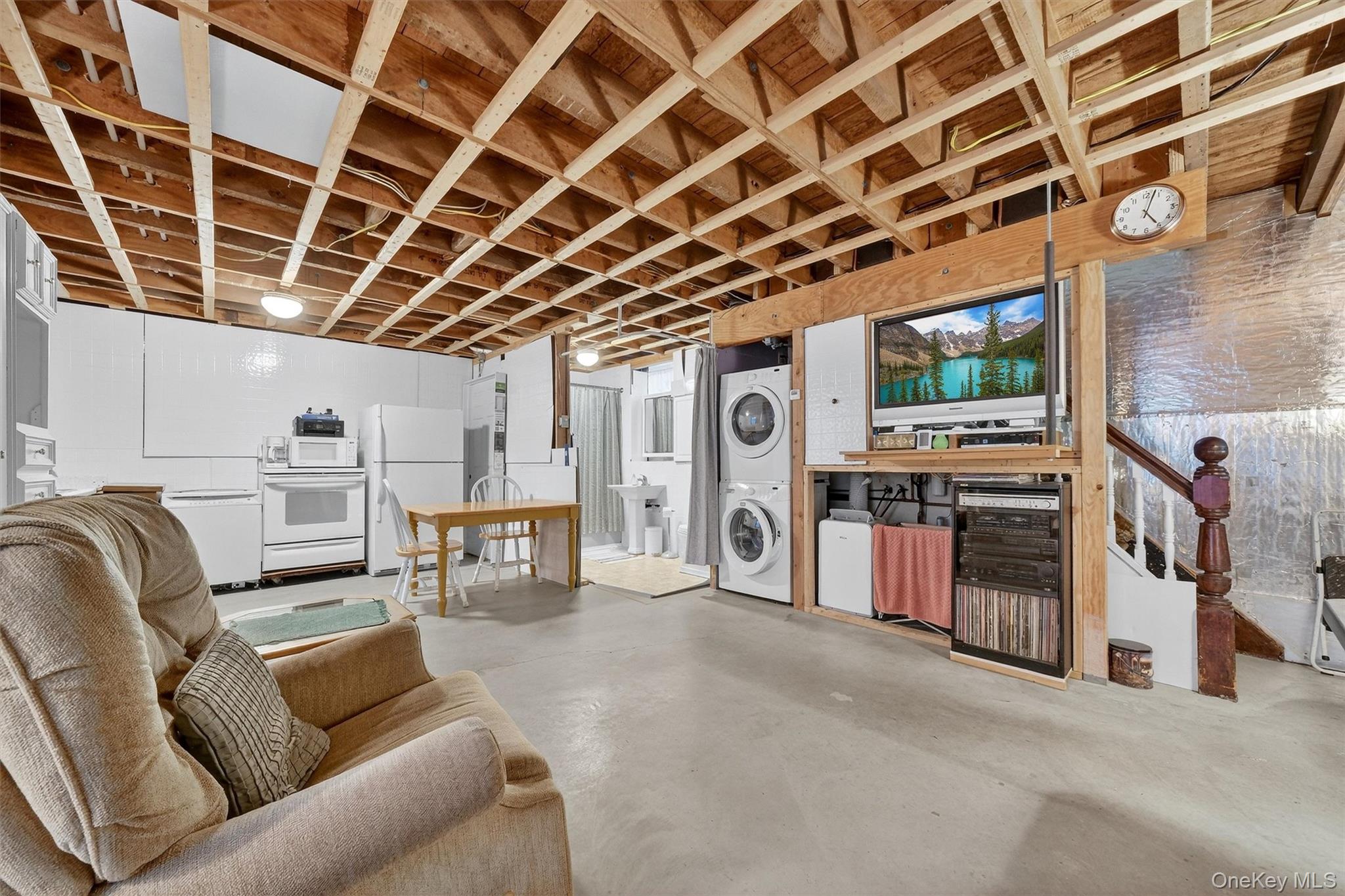 35 Rock Street, Kingston, NY 12401