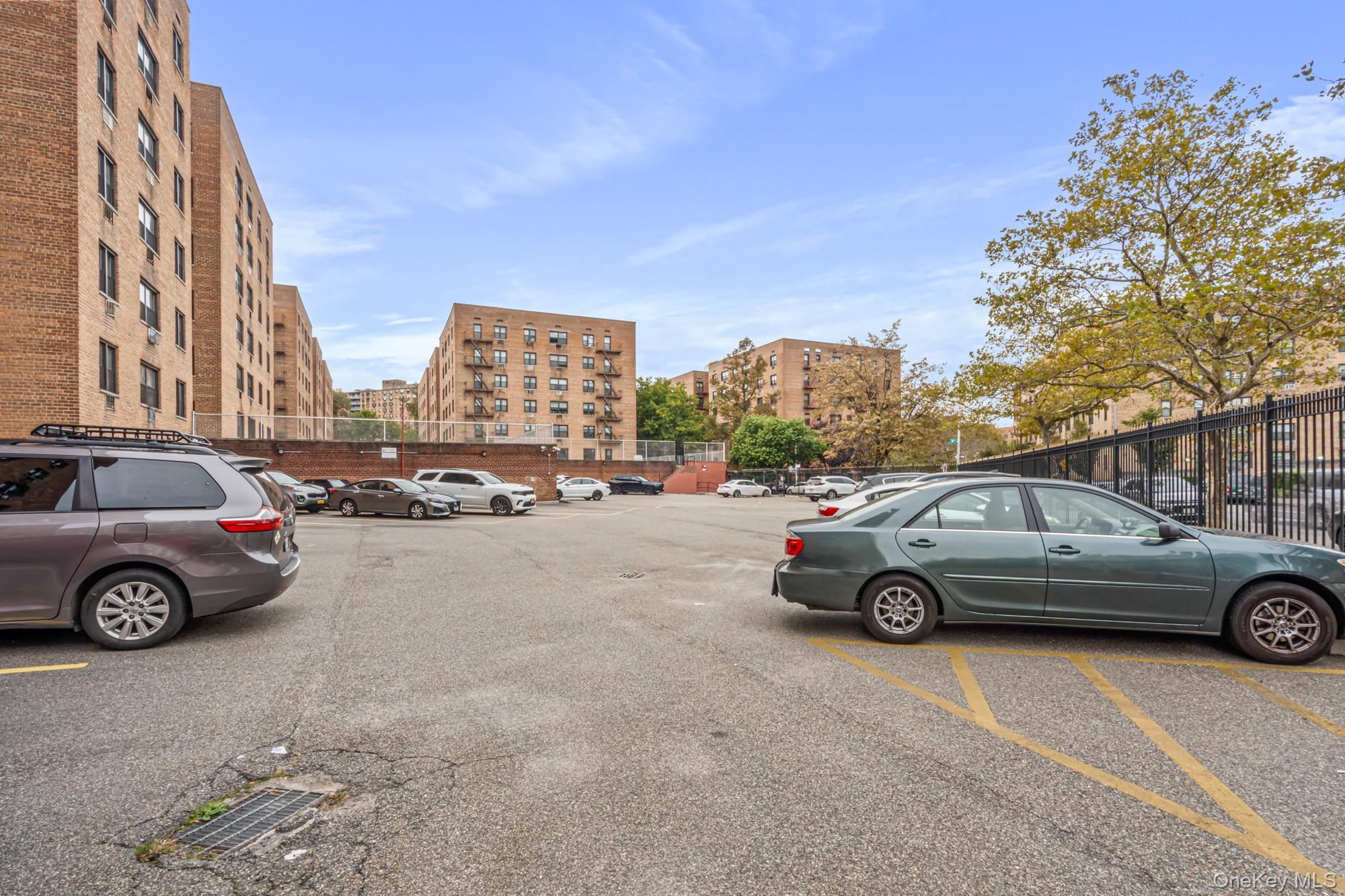 99-45 60th Avenue # 6J, Corona, NY 11368