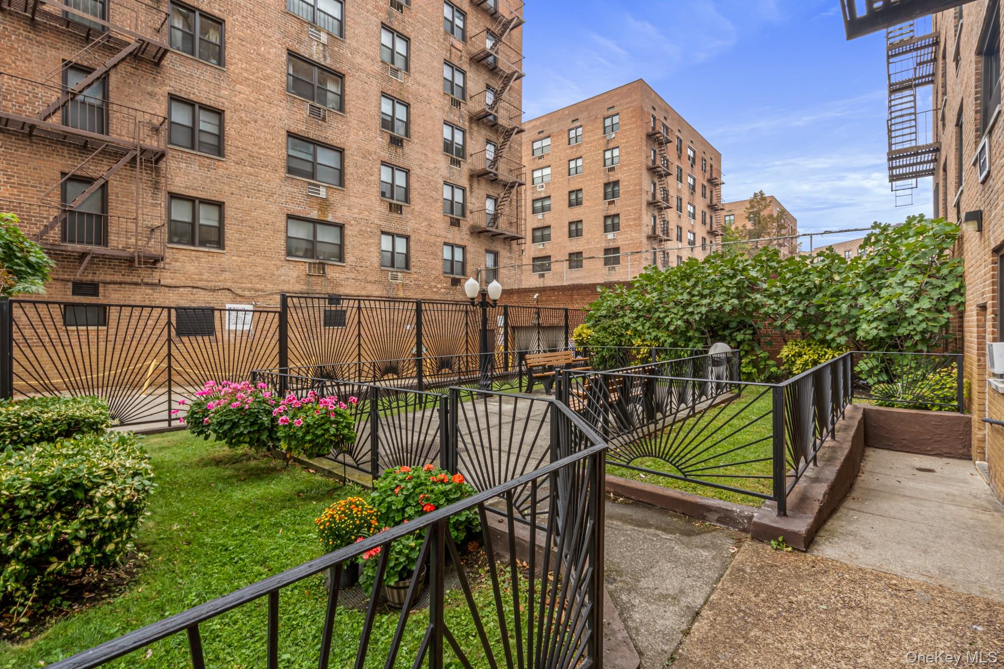 99-45 60th Avenue # 6J, Corona, NY 11368