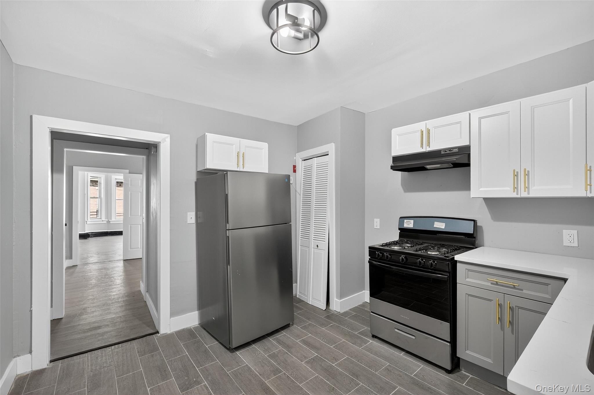 12 Liberty Street, Newburgh, NY 12550