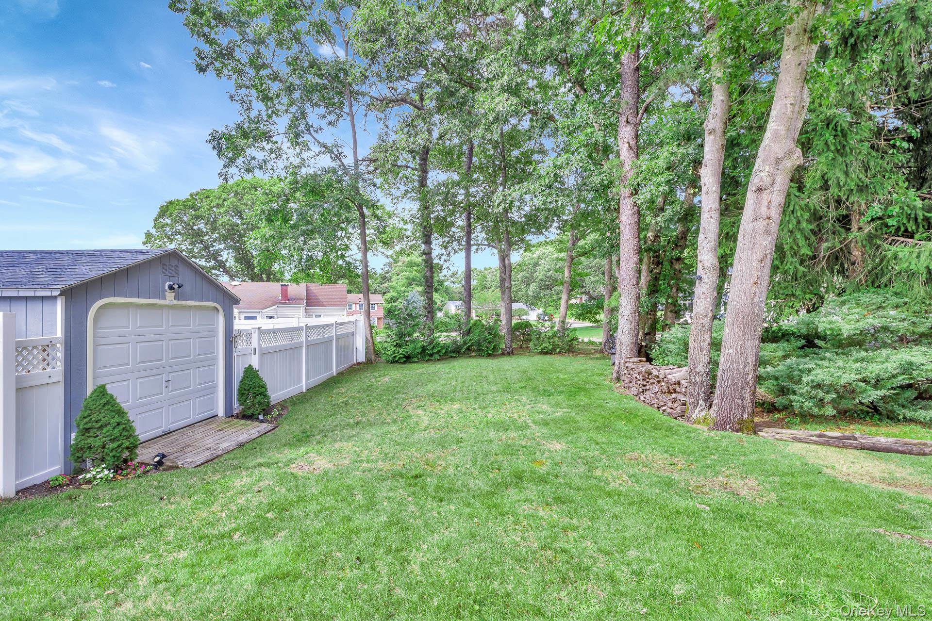 4 Ashford Drive, Ridge, NY 11961