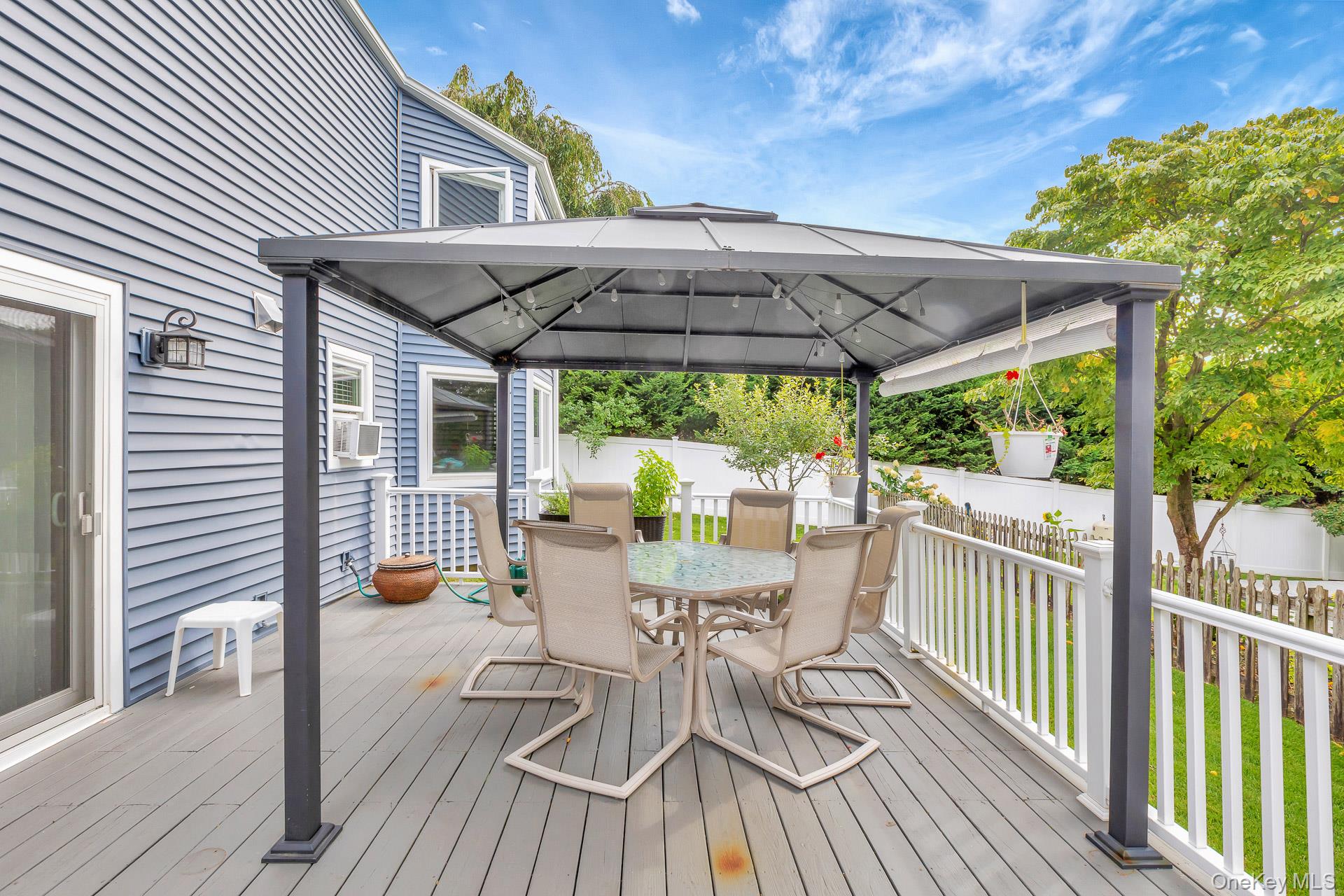 4 Ashford Drive, Ridge, NY 11961