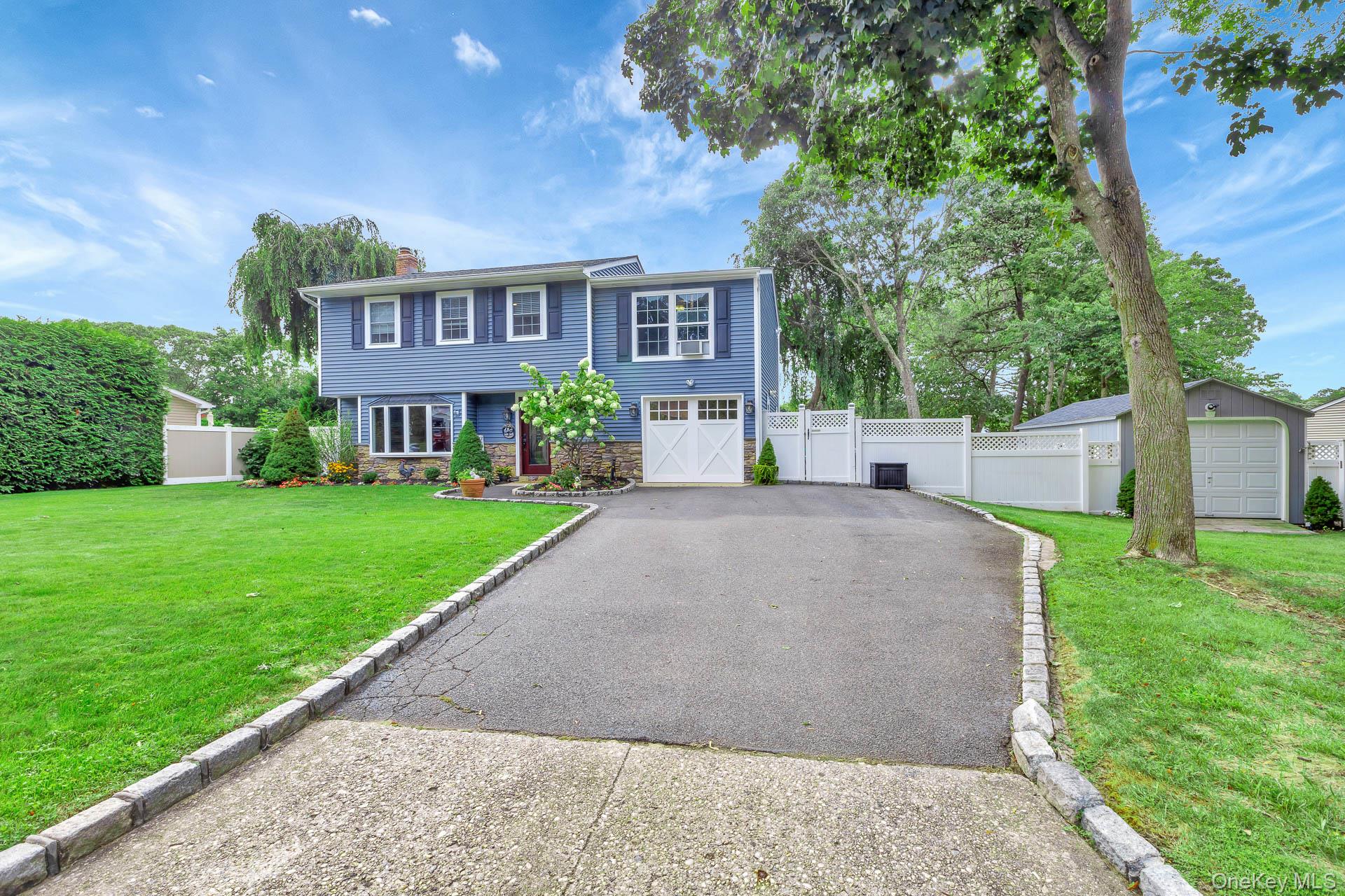 4 Ashford Drive, Ridge, NY 11961