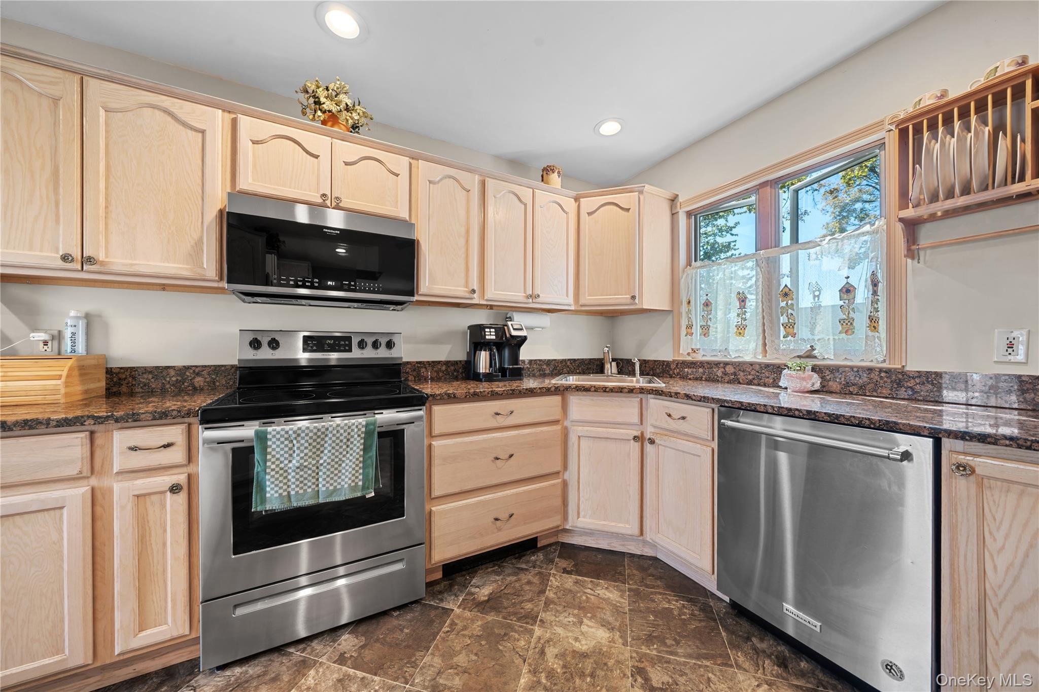 166 Swan Lane, Levittown, NY 11756