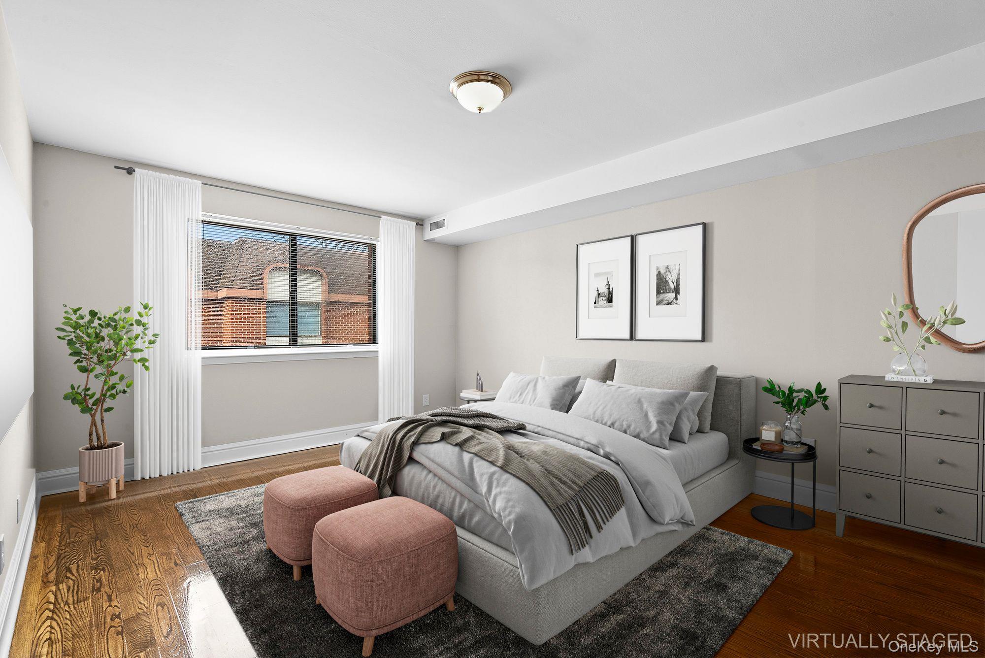 741 Chestnut Street # 1st Fl, Cedarhurst, NY 11516