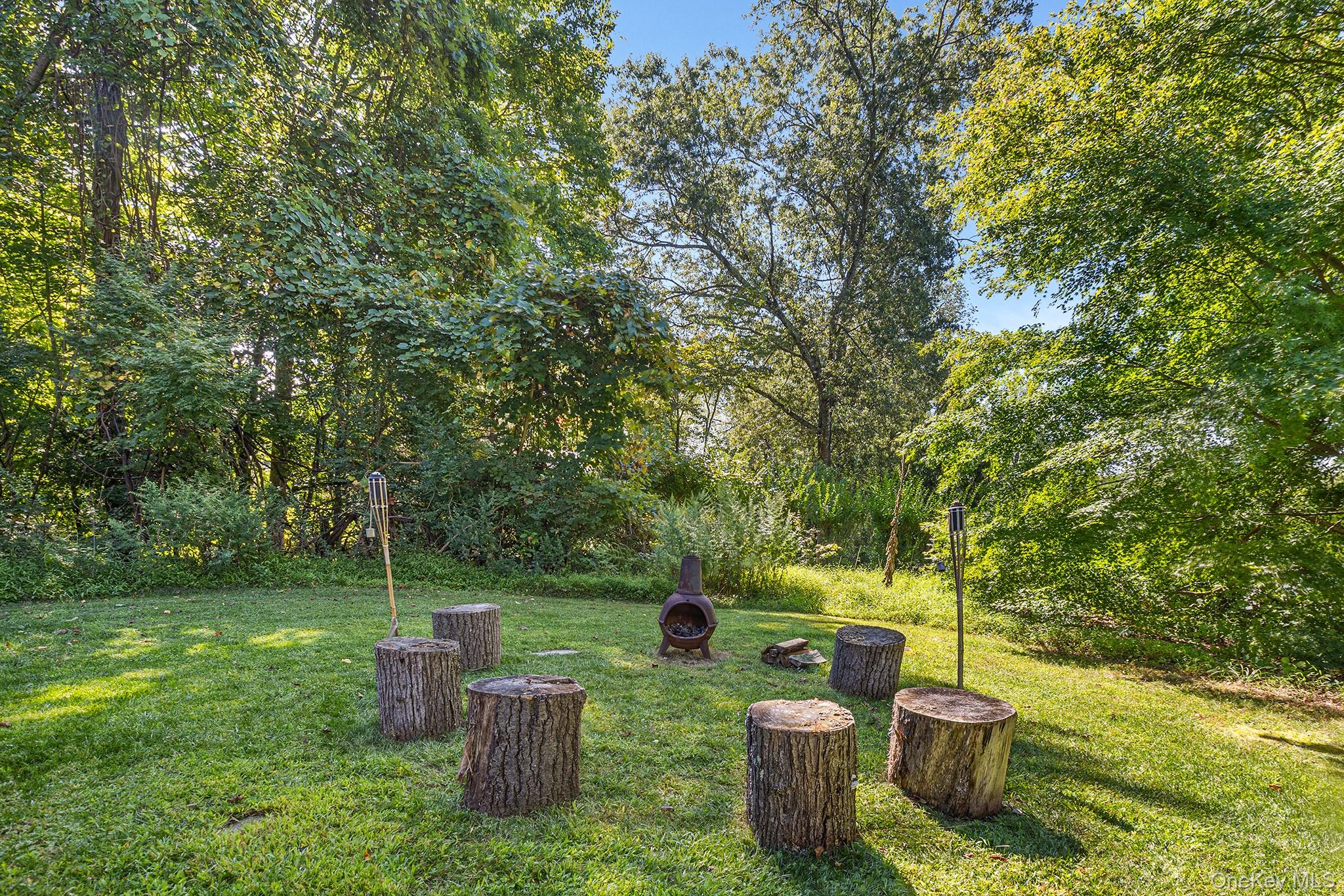 35 Lake Trail, Carmel, NY 10512