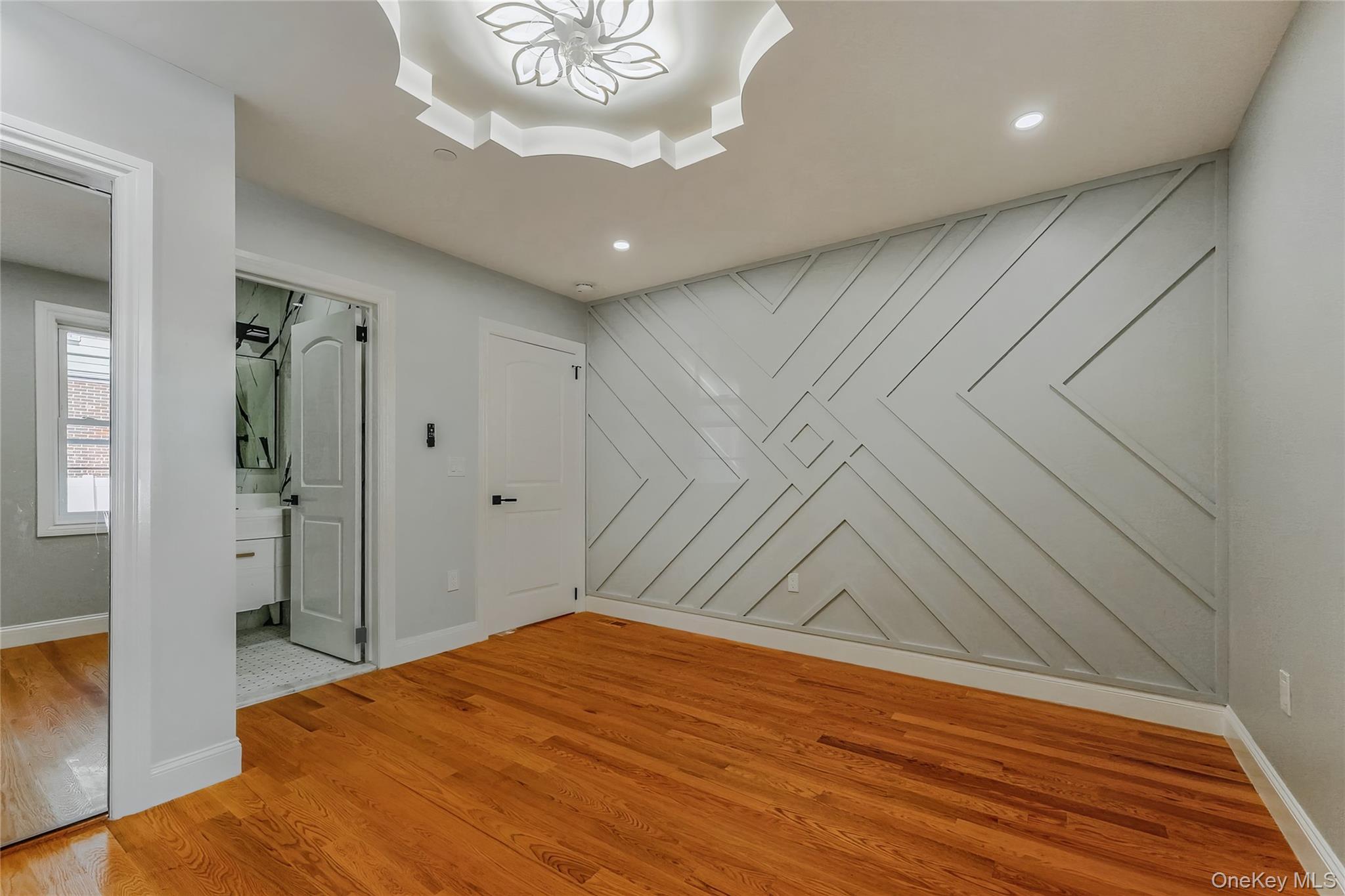 116-39 Newburg St, Saint Albans, NY 11412