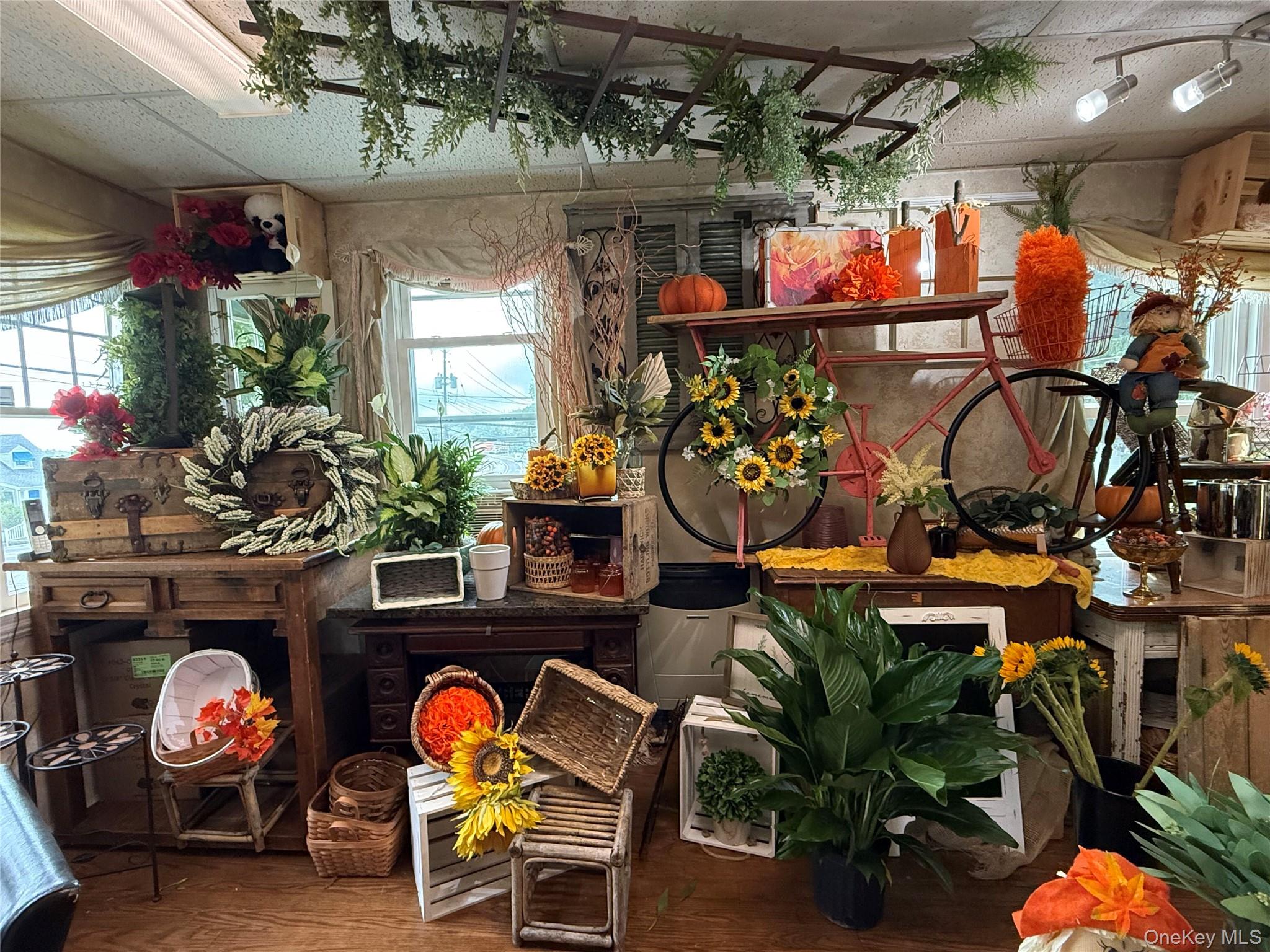 4 Veschi Lane N, Mahopac, NY 10541