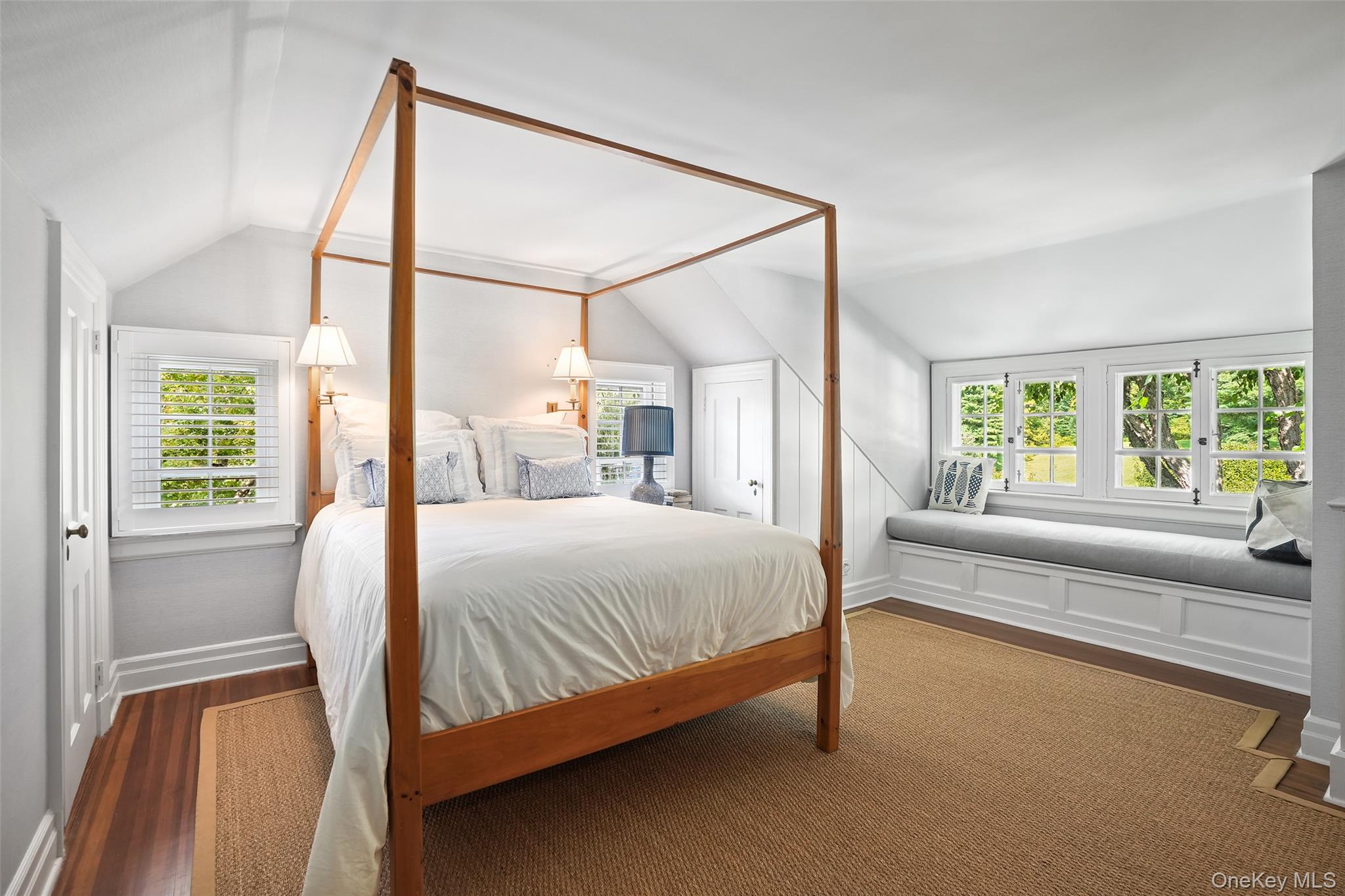 150 Sarles Street, Bedford Corners, NY 10549