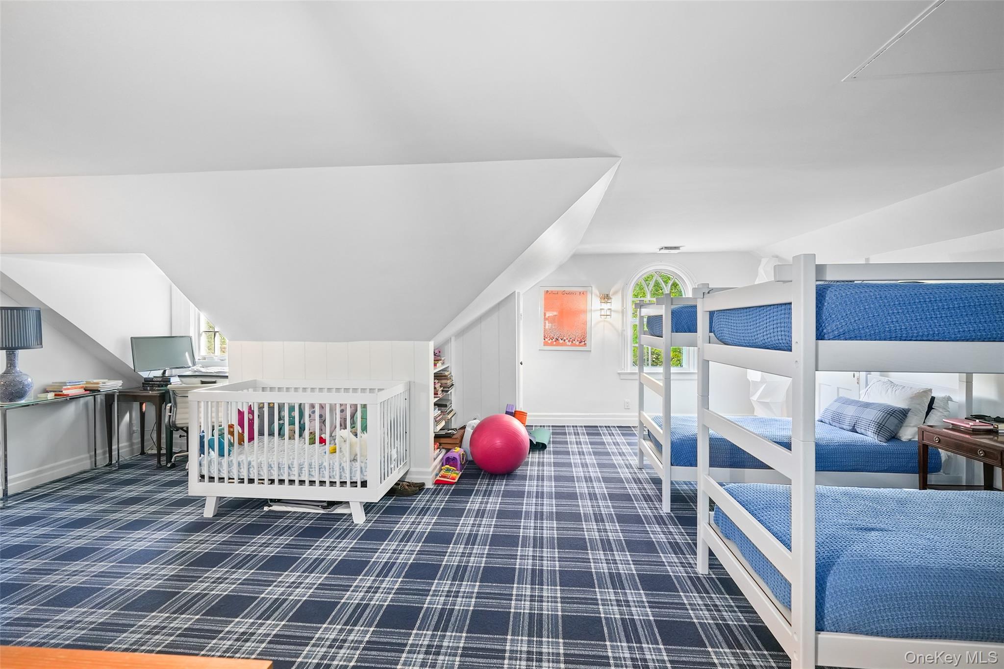 150 Sarles Street, Bedford Corners, NY 10549