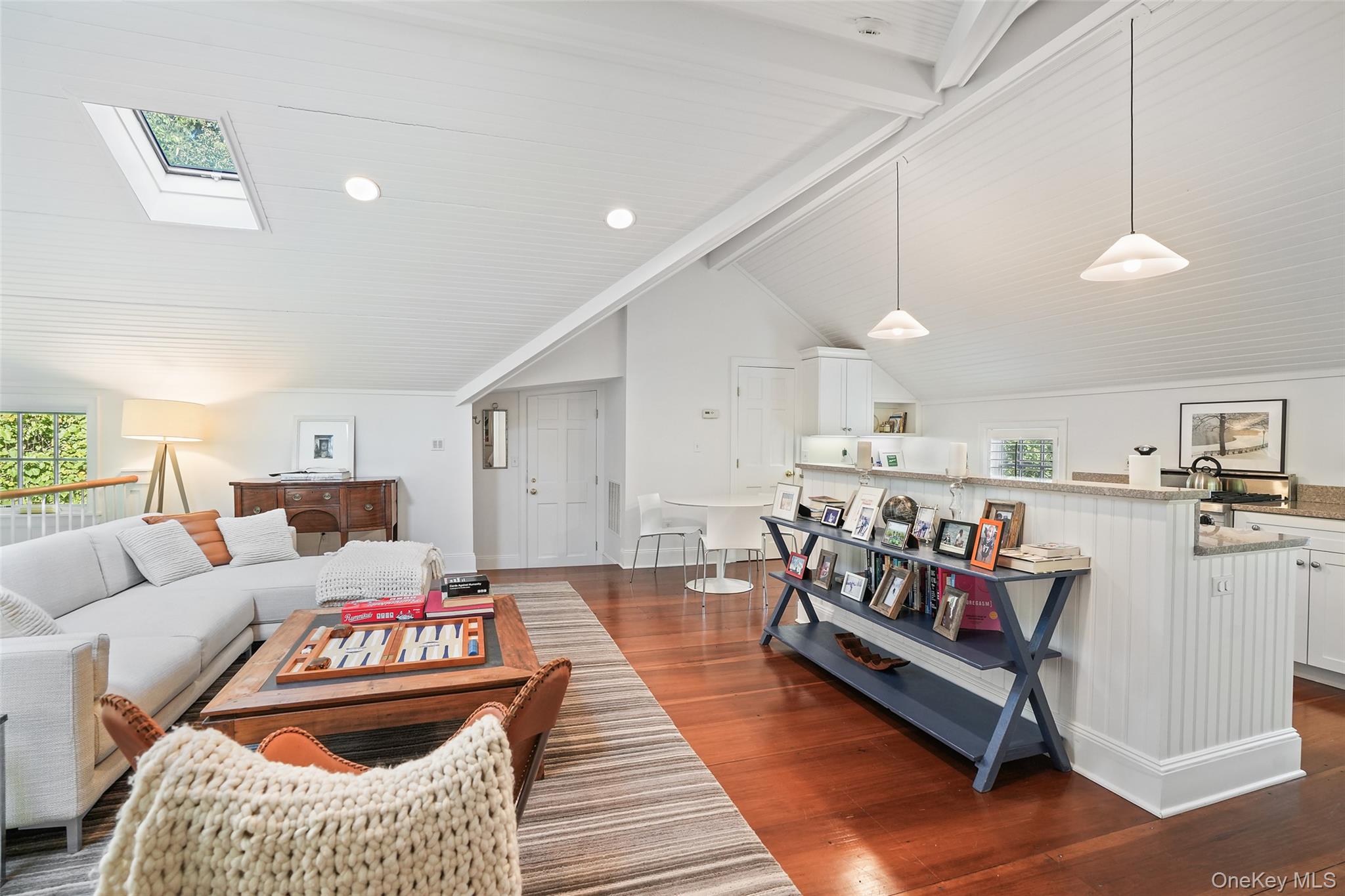 150 Sarles Street, Bedford Corners, NY 10549