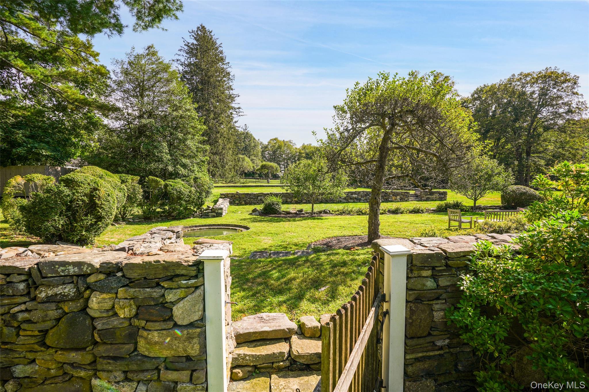 150 Sarles Street, Bedford Corners, NY 10549