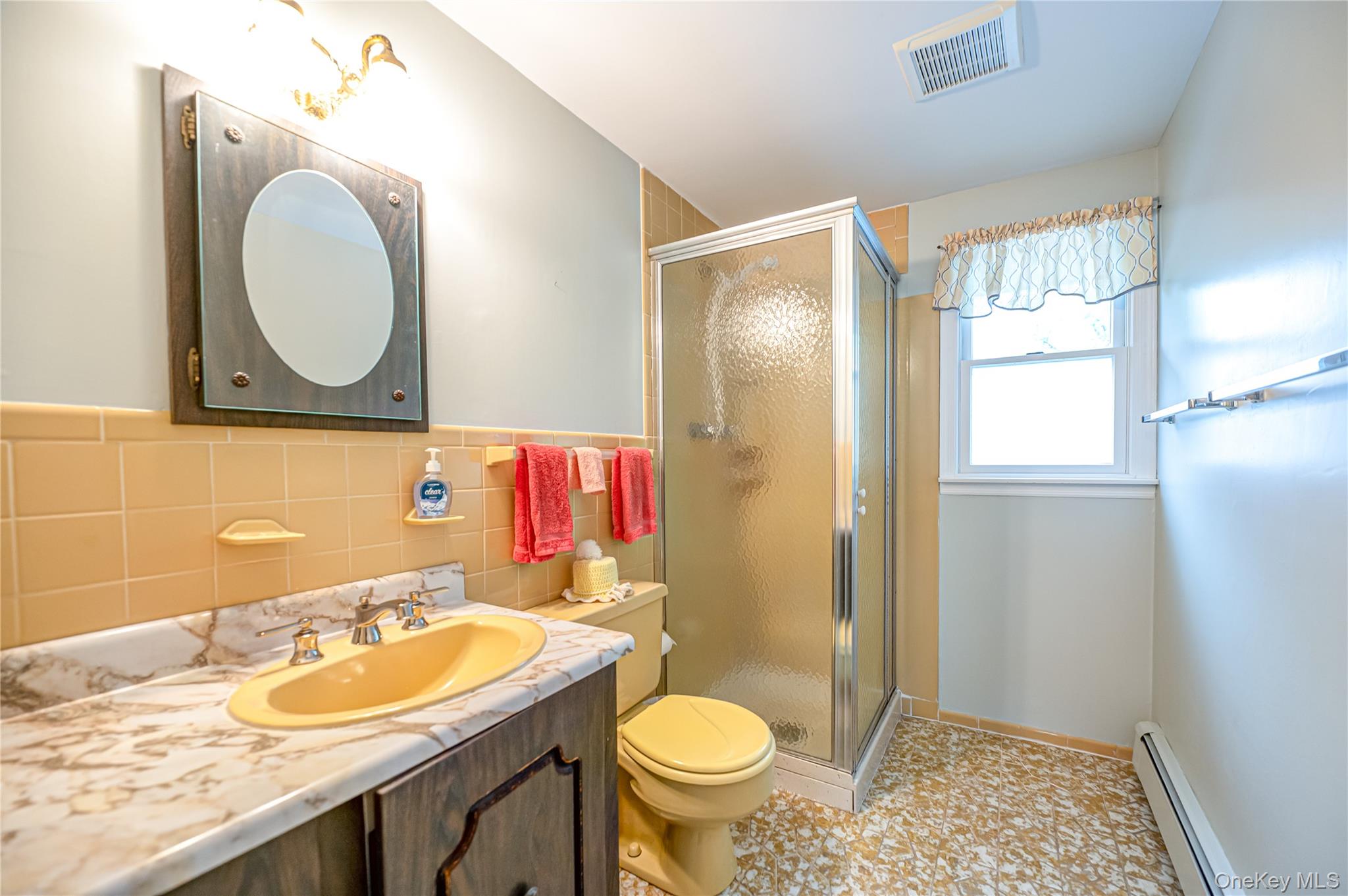 28 Chance Street, Hicksville, NY 11801