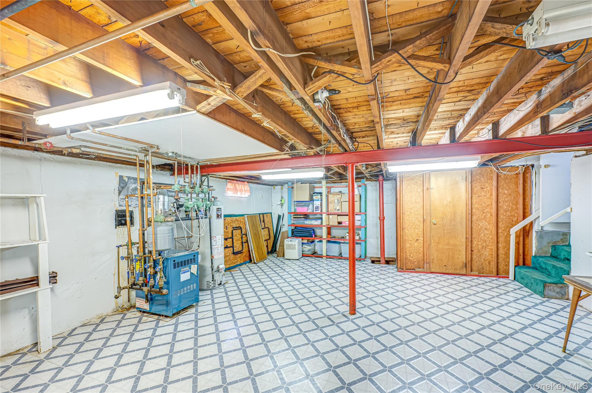 28 Chance Street, Hicksville, NY 11801