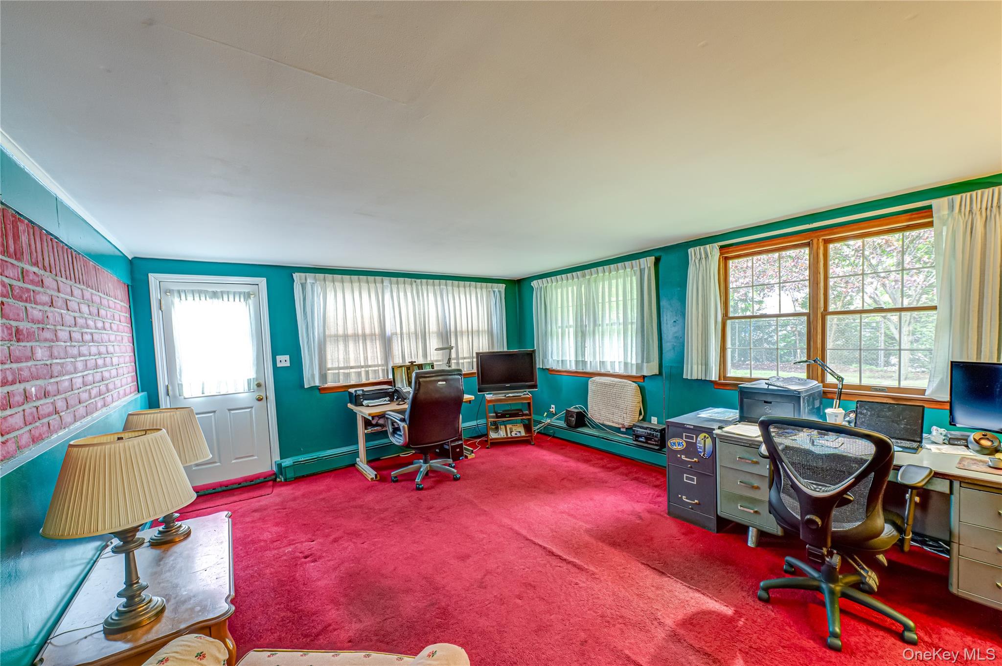 28 Chance Street, Hicksville, NY 11801