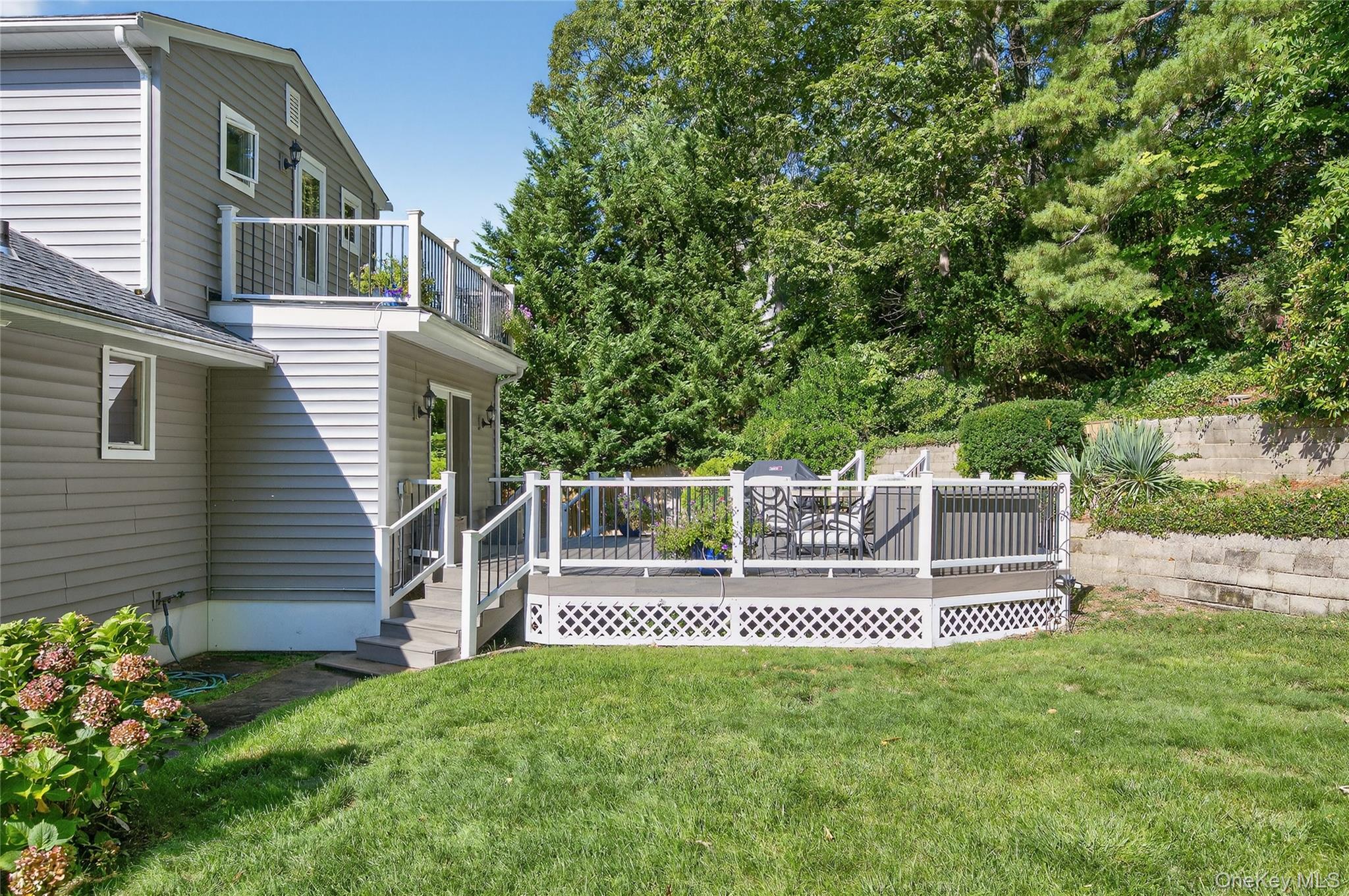 32 Cliftwood Drive, Huntington, NY 11743