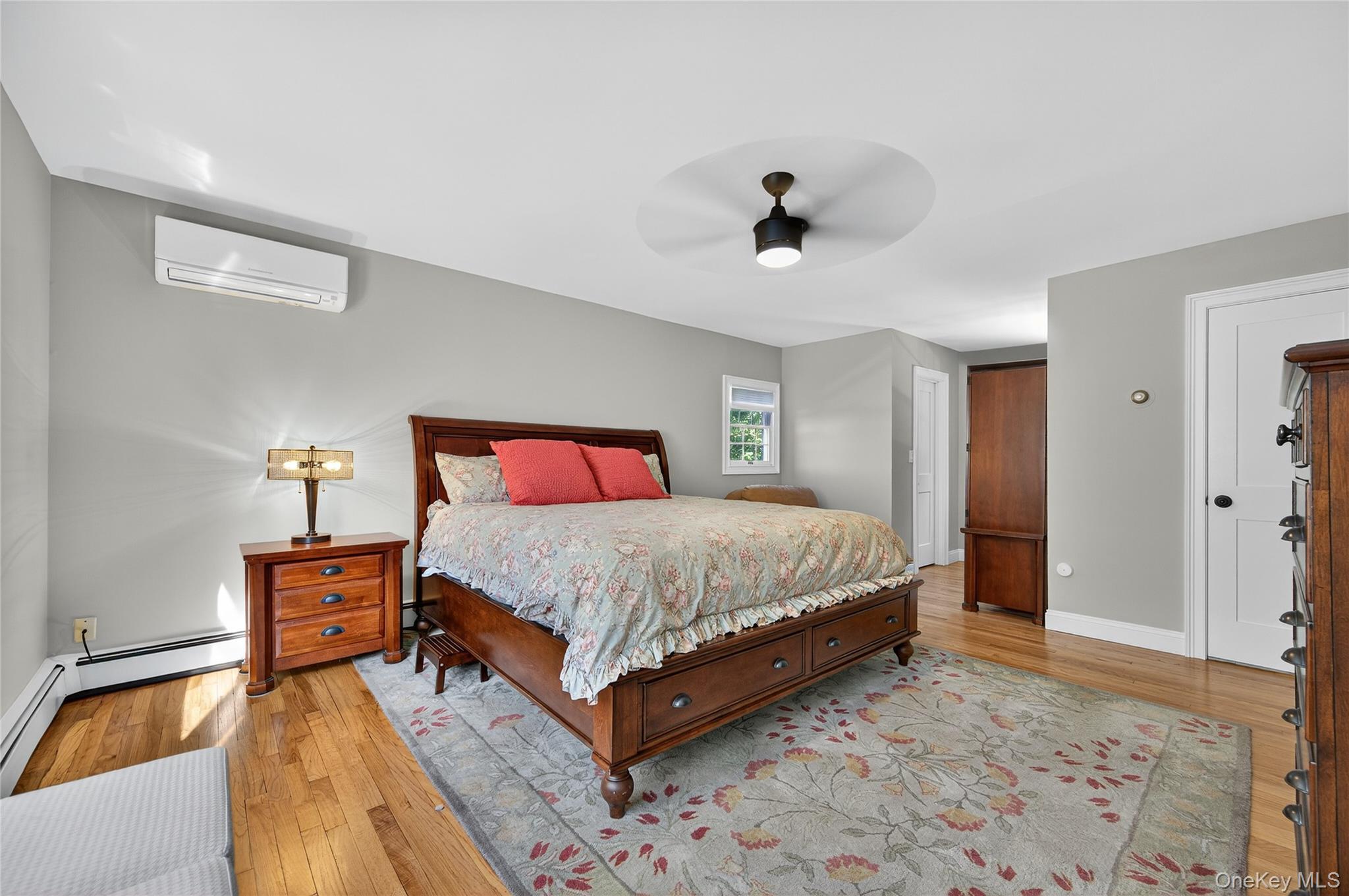 32 Cliftwood Drive, Huntington, NY 11743