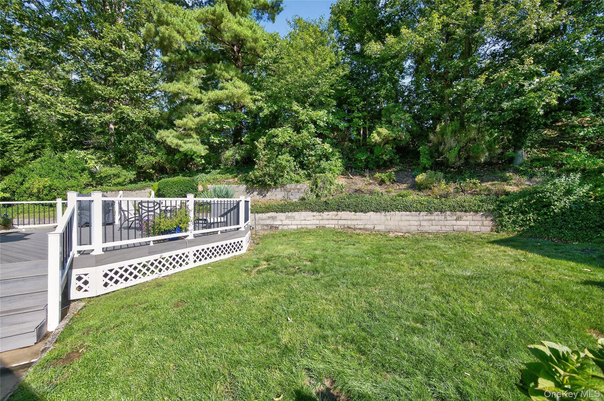 32 Cliftwood Drive, Huntington, NY 11743