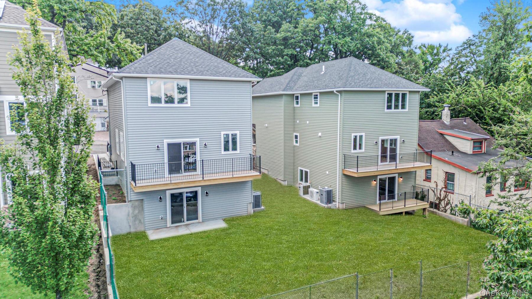 19 Glenwood Avenue, Staten Island, NY 10301