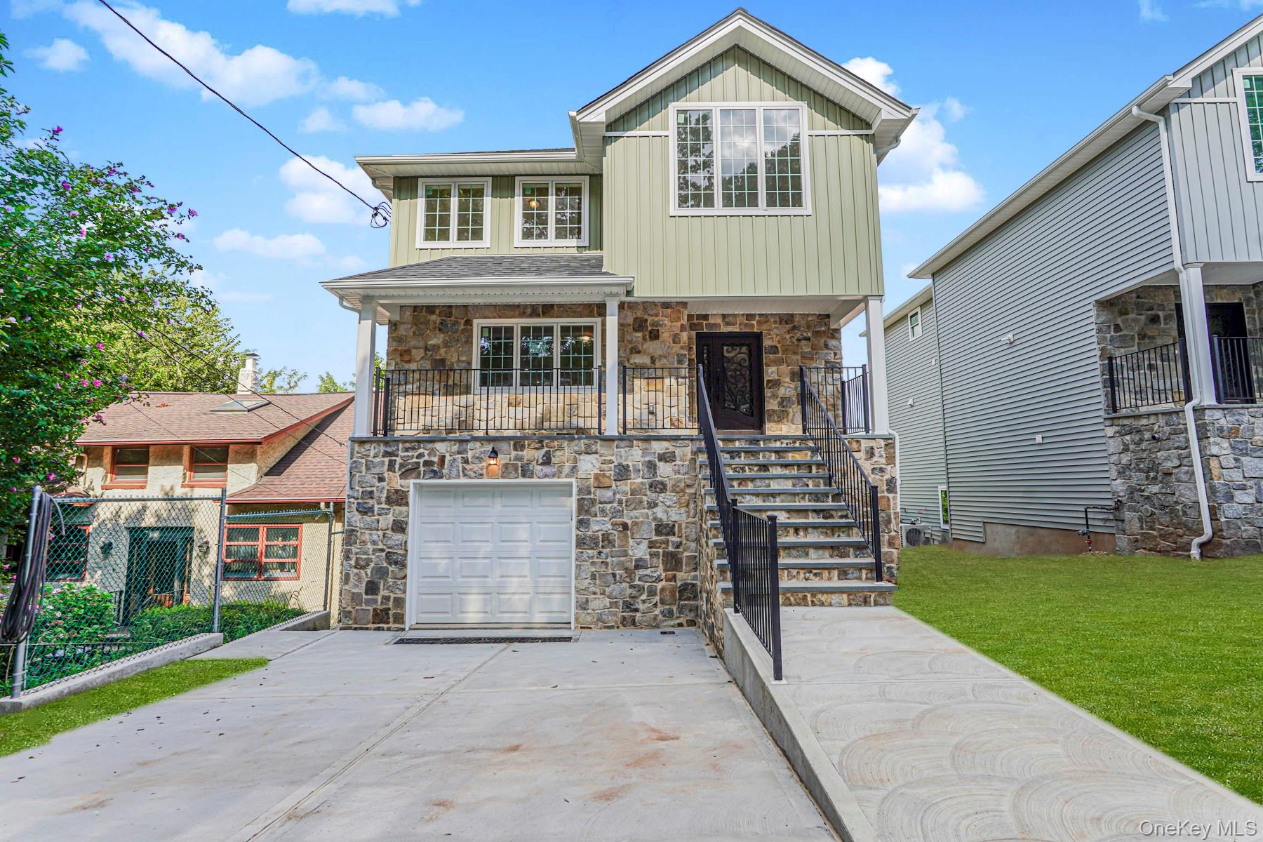 19 Glenwood Avenue, Staten Island, NY 10301