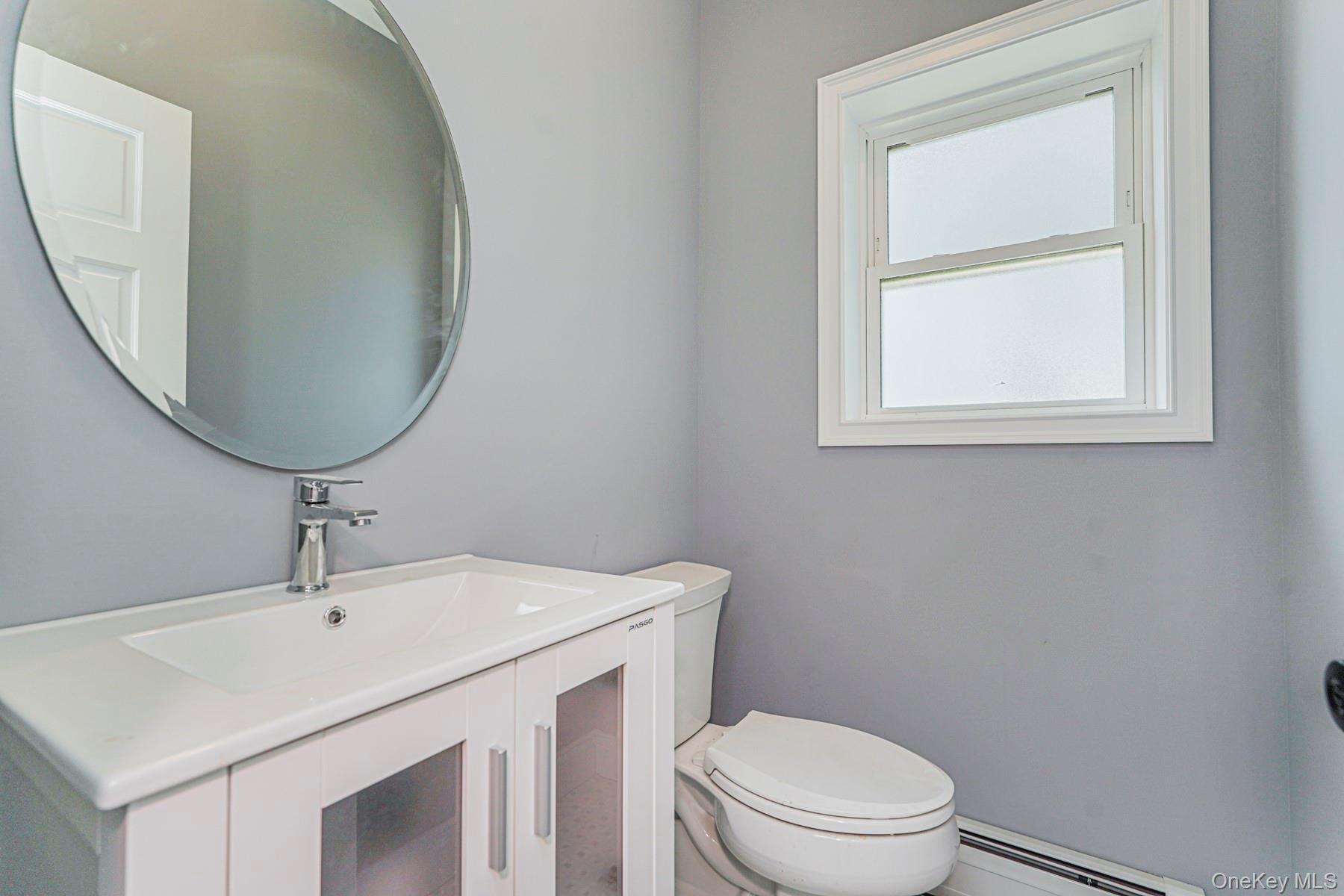 19 Glenwood Avenue, Staten Island, NY 10301