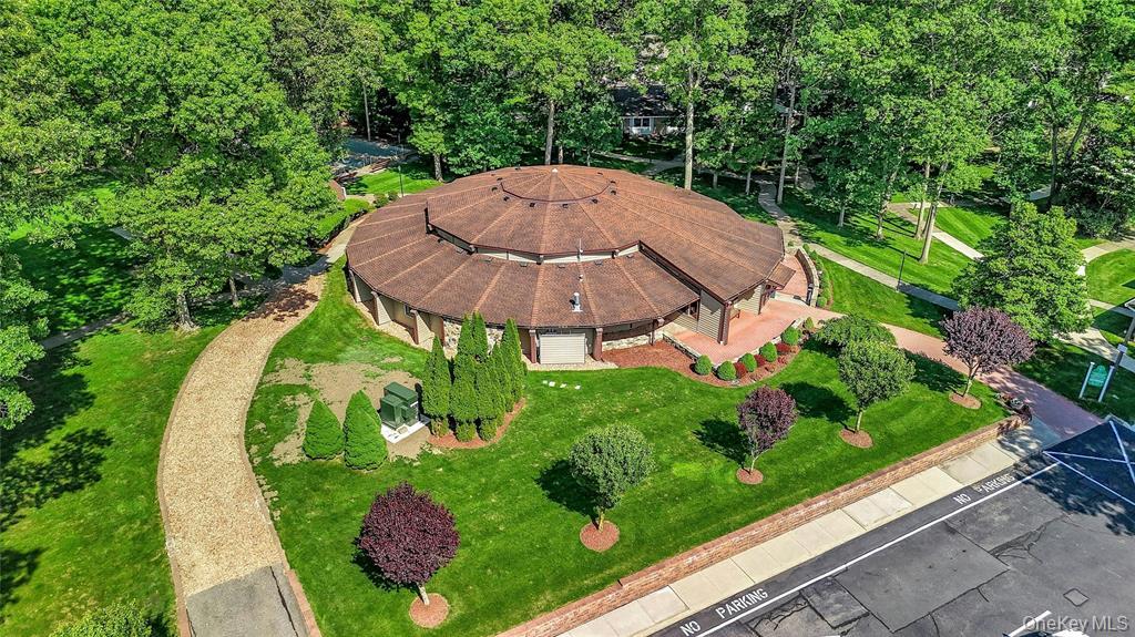 474 Darwen Drive # B, Ridge, NY 11961